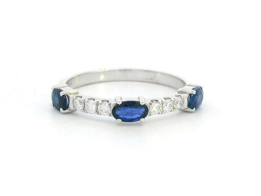 18K White Gold Ring with 0.61ct Oval Sapphires & 0.16ct Round Diamonds in Alternating Pattern