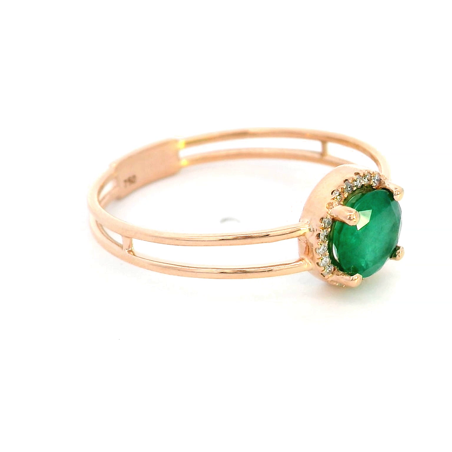 18K Gold Round Emerald & Diamond Halo Ring – 0.80 CT Emerald, 0.05 CT Diamonds