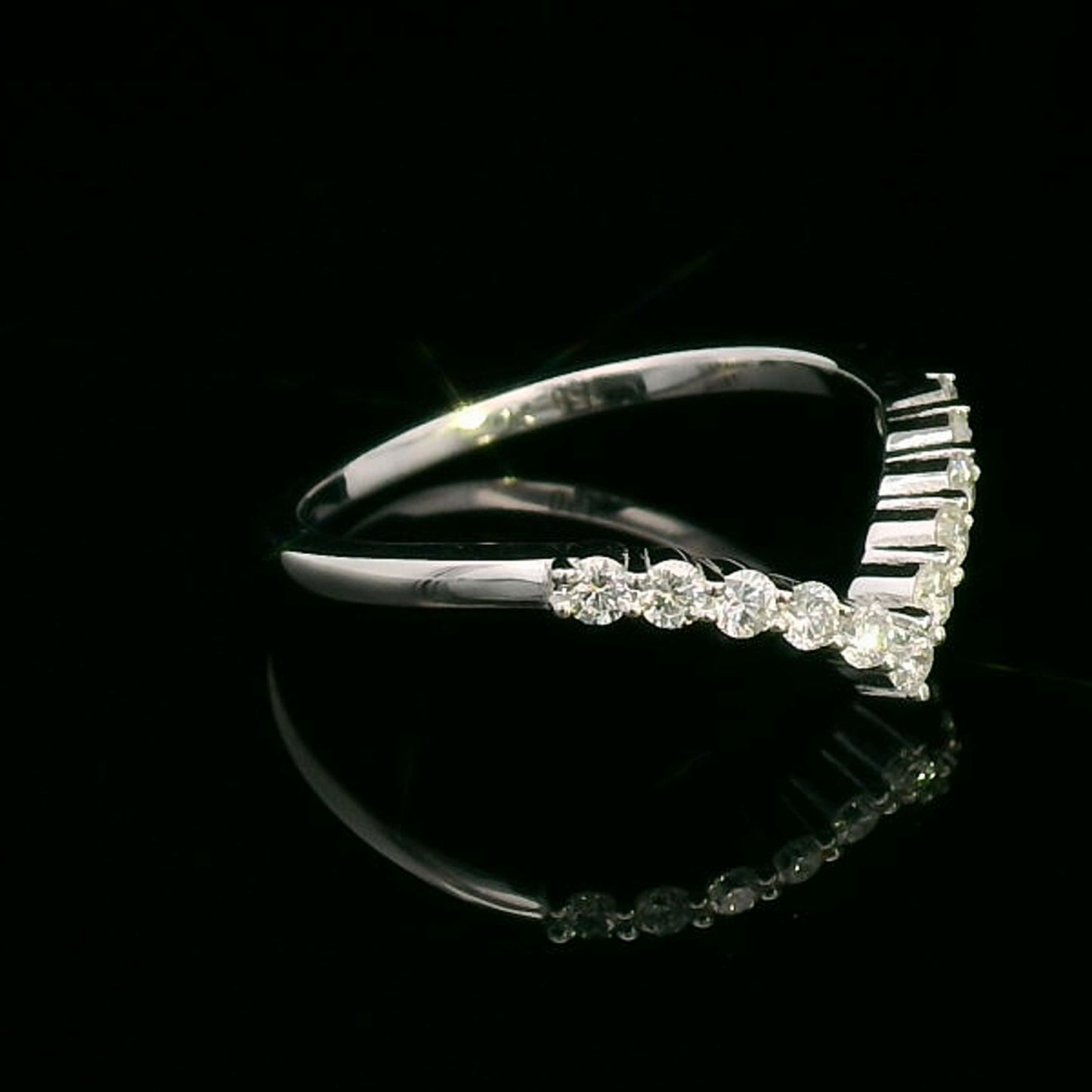 18K Gold Wishbone Diamond Ring V-Shaped Chevron Band with 0.36 Carat Round Diamonds