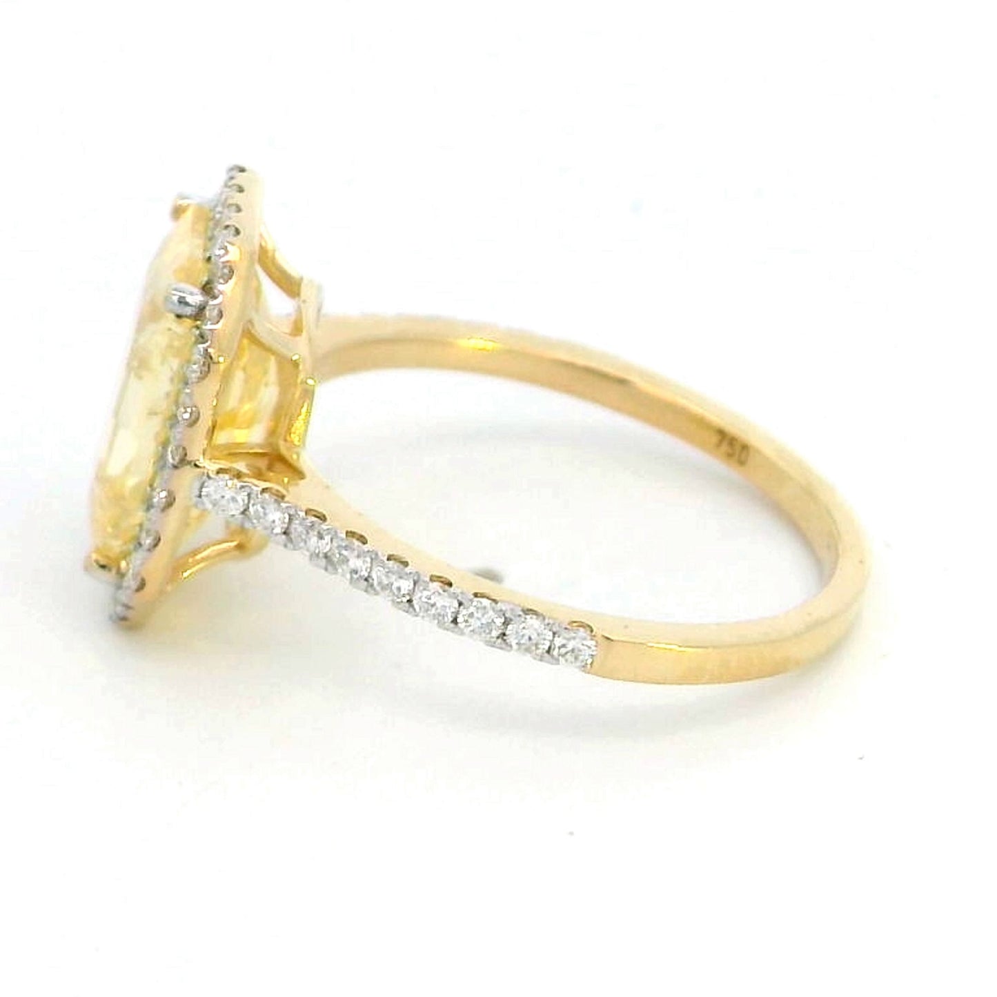 Exquisite 18K Yellow Gold Ring with 4.99 Carat Yellow Sapphire & Diamond Halo