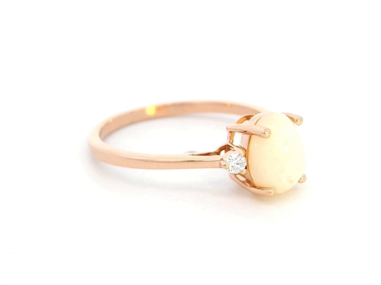Exquisite 0.89 Carat Opal Ring with Diamond Accents – Elegant Birthstone Jewelry in 18k Rose Gold