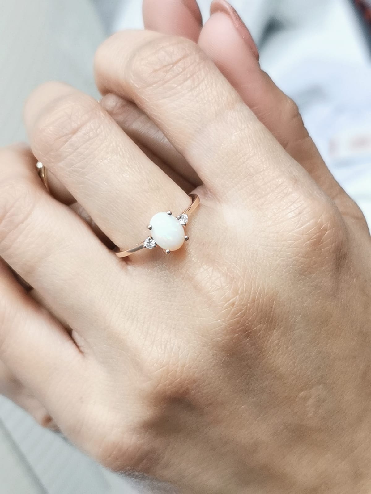 Exquisite 0.89 Carat Opal Ring with Diamond Accents – Elegant Birthstone Jewelry in 18k Rose Gold