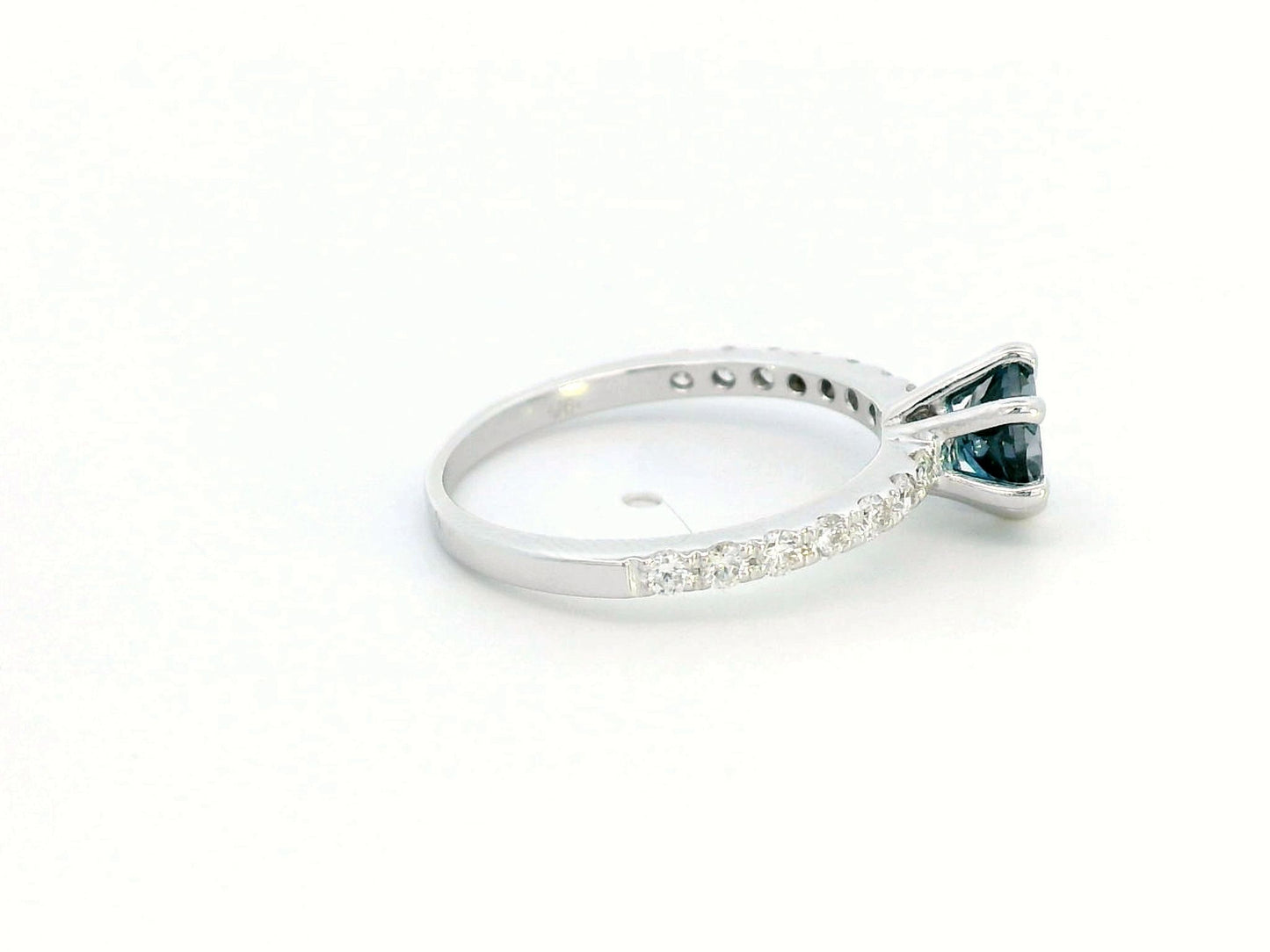 18K White Gold London Blue Topaz and Diamond Ring – 0.96ct London Blue Topaz