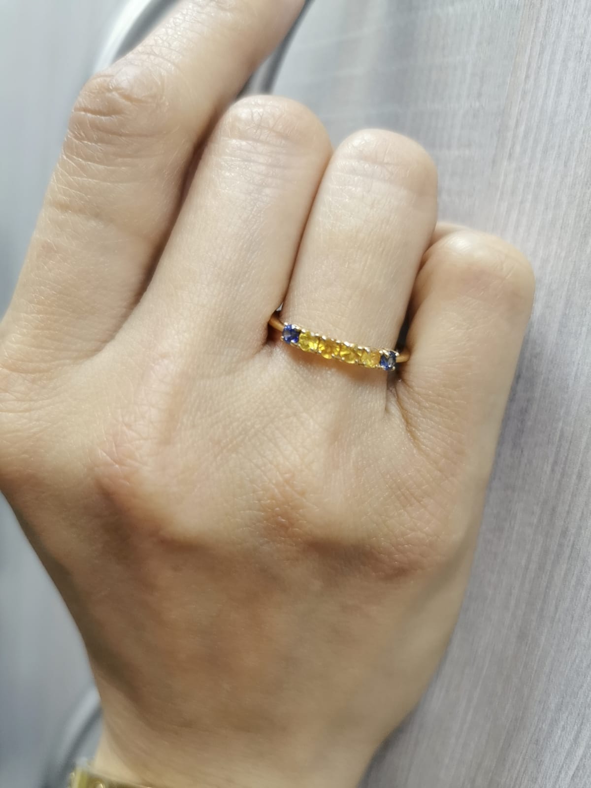 18K Gold Sapphire Half-Eternity Ring – 0.53 Carats of Yellow & Blue Sapphires