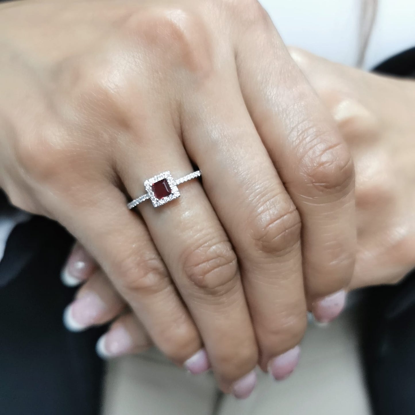 18K white gold ruby halo ring with diamonds – 0.30ct square-cut ruby, 0.24ct diamond pavé band, elegant fine jewelry