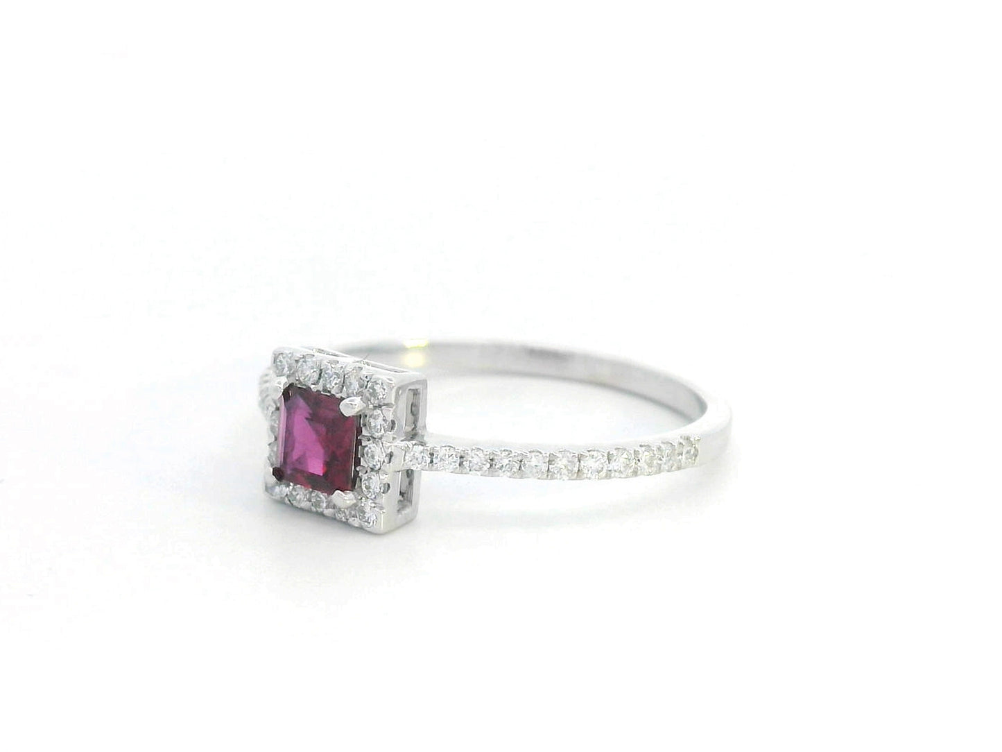 18K white gold ruby halo ring with diamonds – 0.30ct square-cut ruby, 0.24ct diamond pavé band, elegant fine jewelry