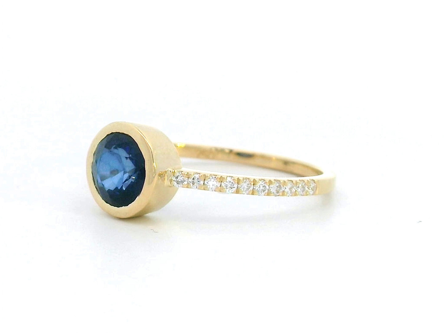 18K Gold Bezel Set Sapphire Ring with Diamond Pave Band – 1.04 Carat Blue Sapphire & 0.16 Carat Diamonds