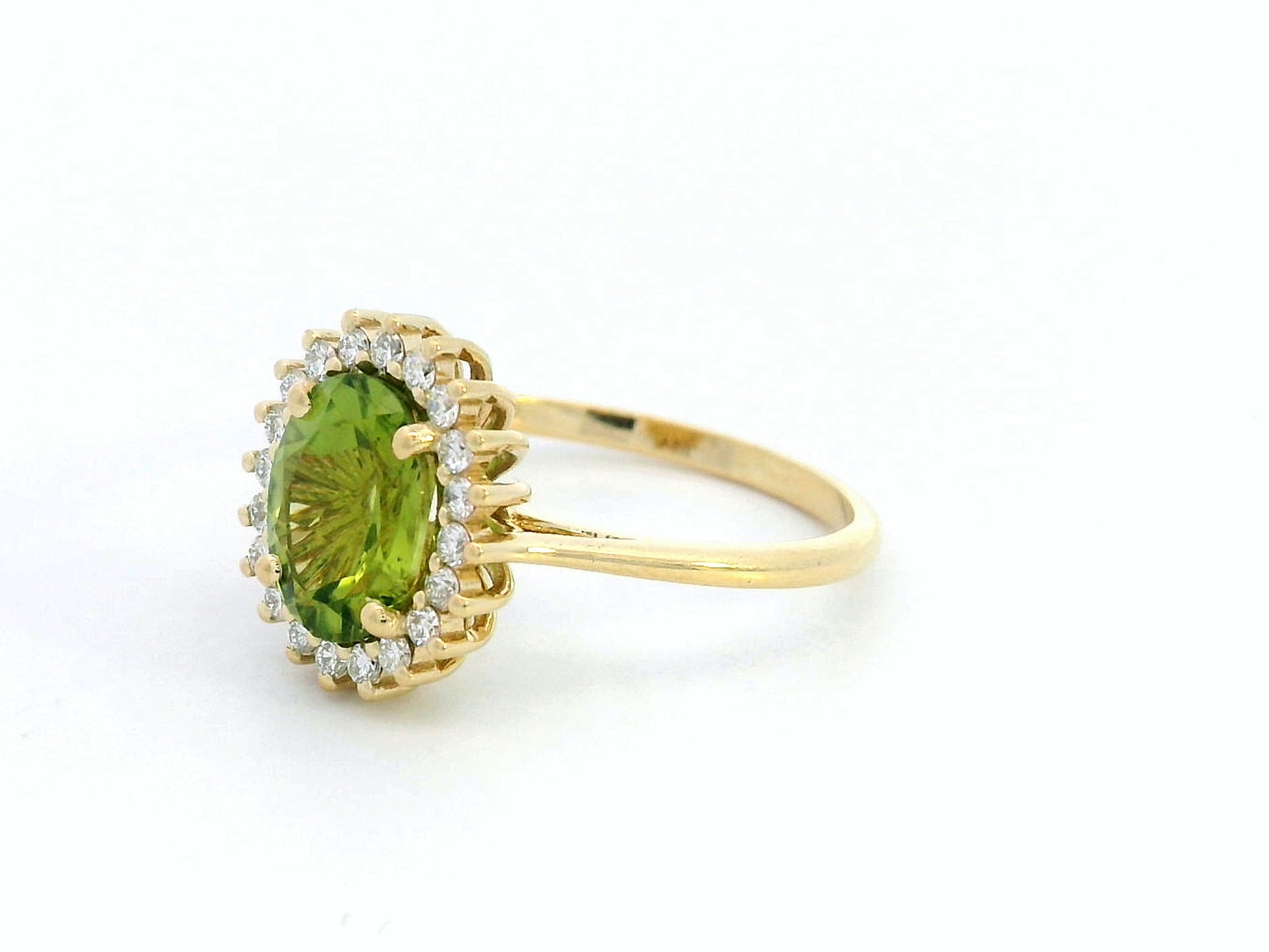 18K Gold Ring with Oval 1.91 Carat Peridot and Diamond Halo – Diana Style Design