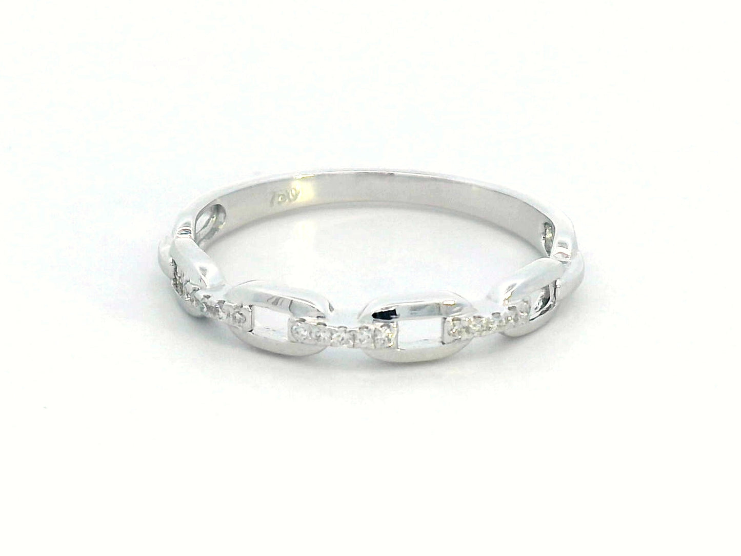18K White Gold Chain Link Diamond Ring – 0.05 CT Modern Luxury