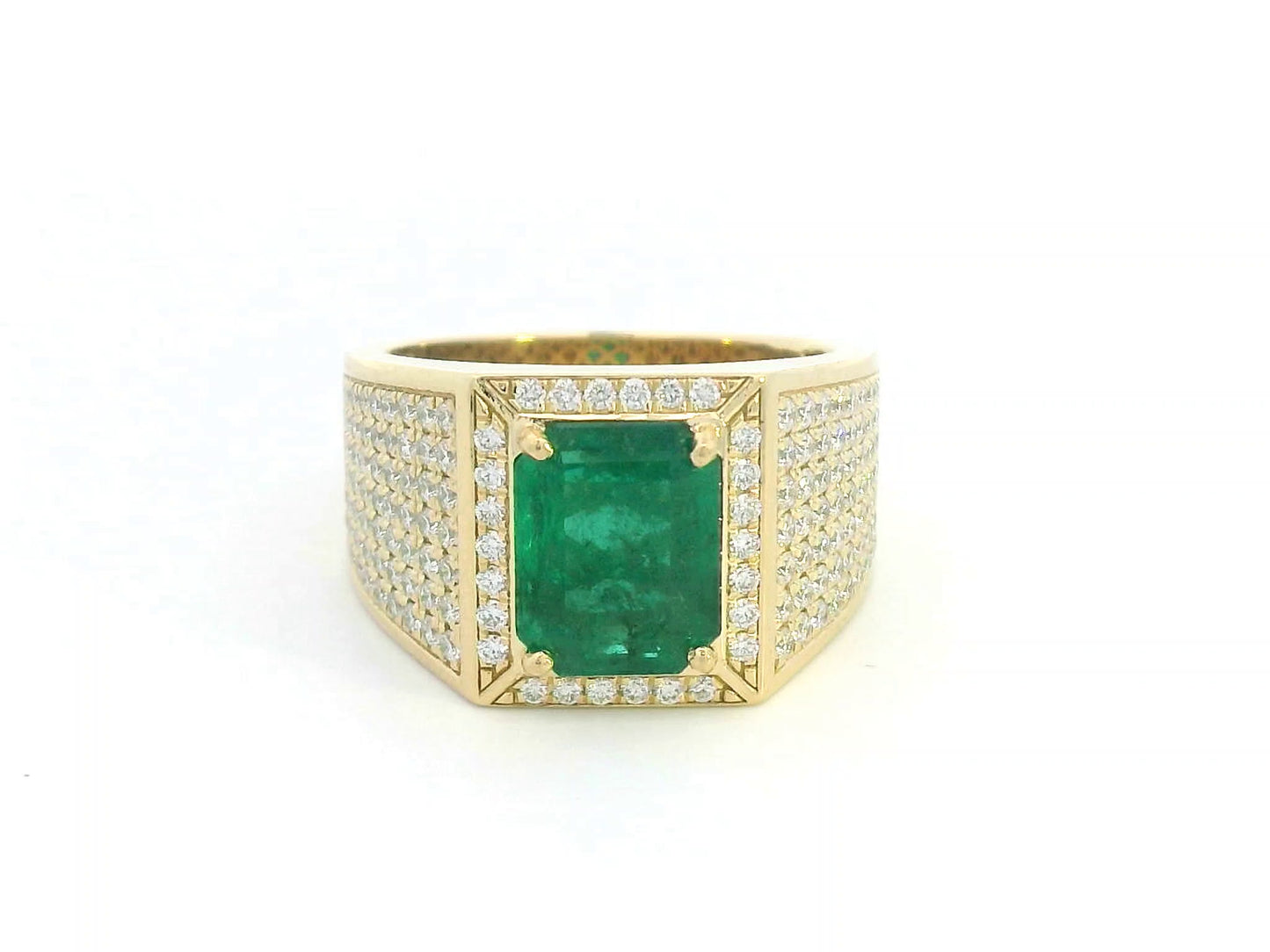 18K yellow gold men’s ring with 2.60 carat emerald center and 1.00 carat pavé diamonds
