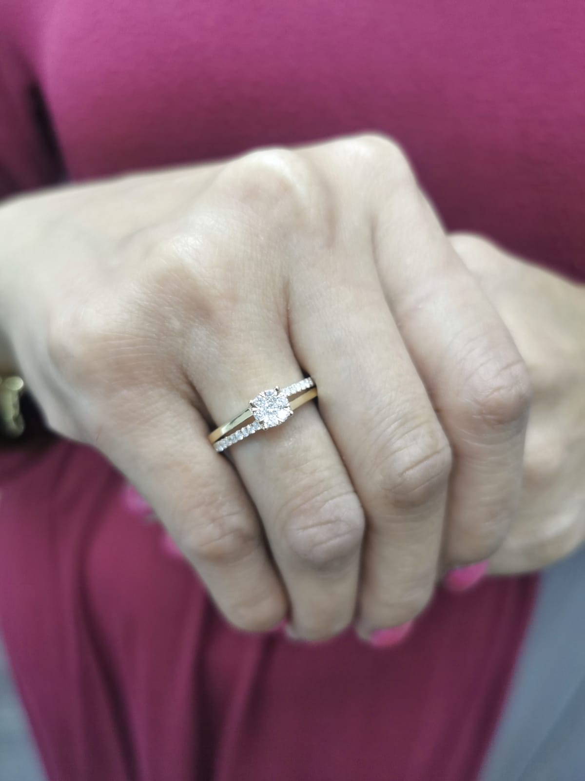 18K Yellow Gold Split Shank Diamond Ring with Pavé and Polished Band and Floral Cluster Center