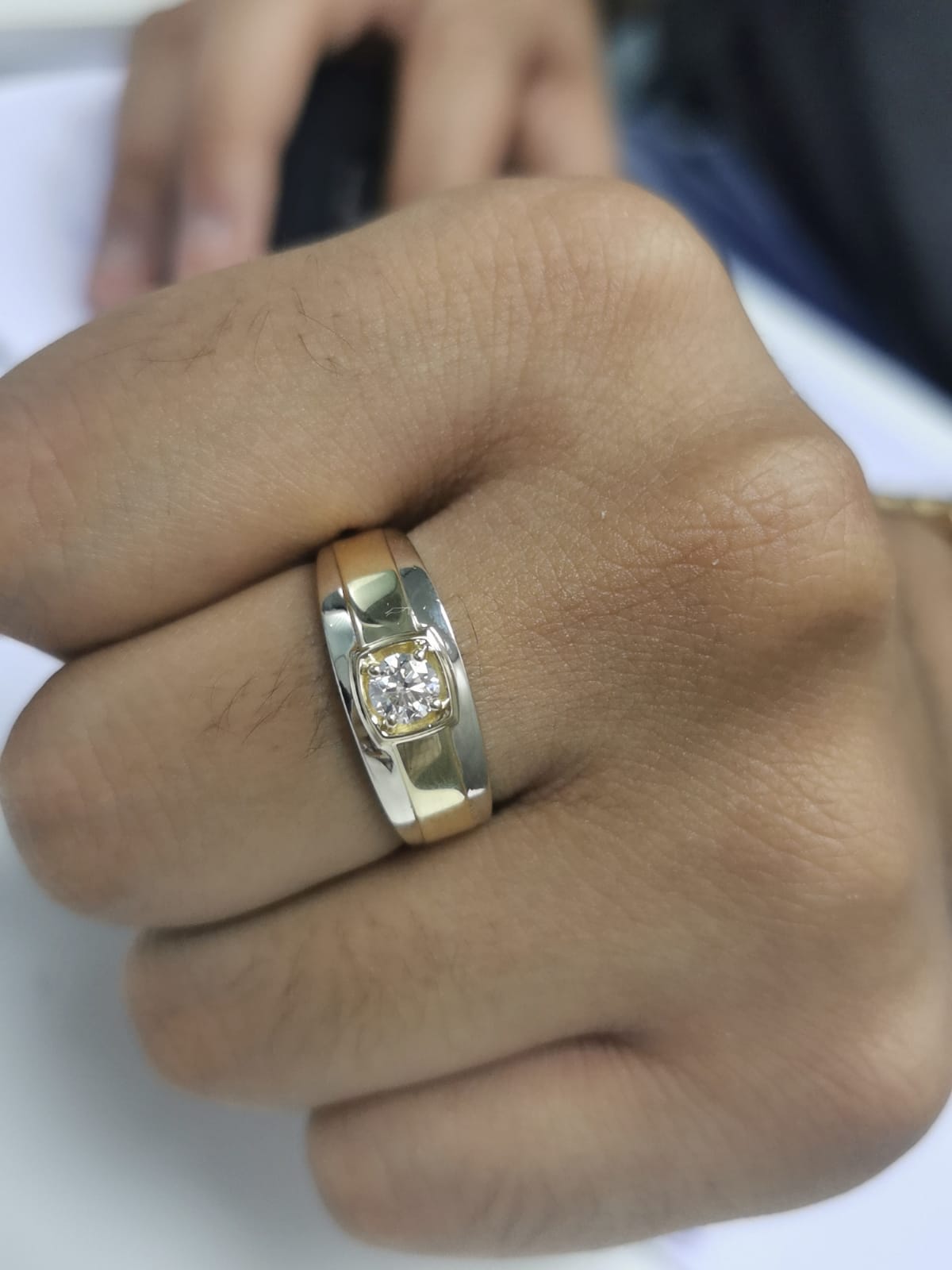 Men’s Two-Tone Diamond Ring in 18K Yellow & White Gold – 0.37 Carat Round Brilliant
