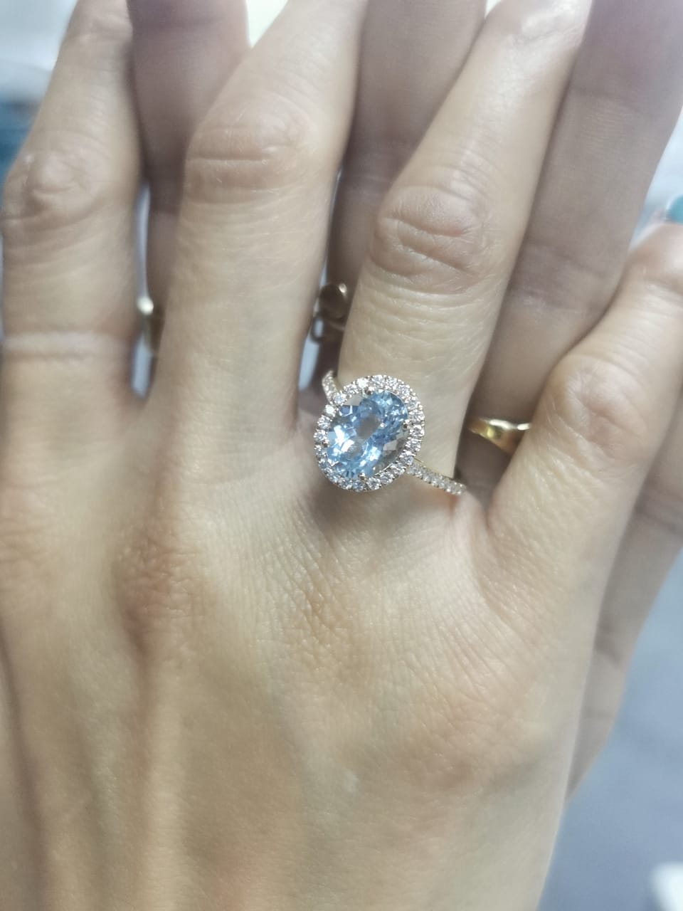 18K Yellow Gold Oval Aquamarine Halo Ring with 2.49ct Aquamarine and 0.44ct Diamond accents