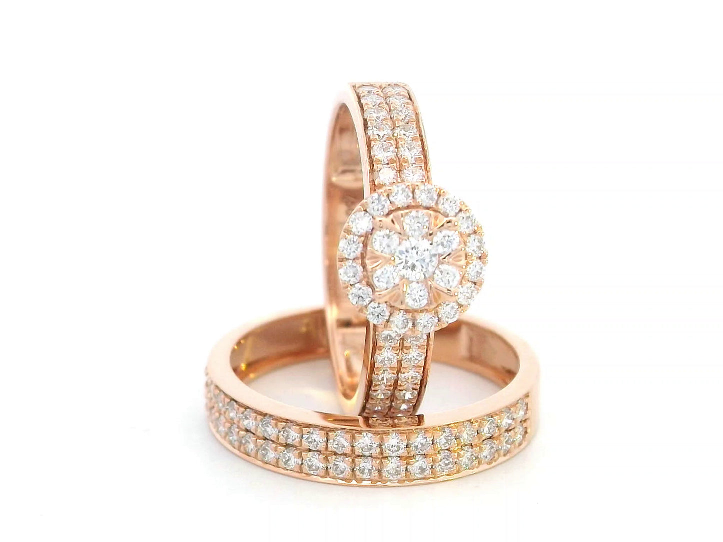 18K rose gold bridal set with floral diamond cluster engagement ring and pavé-set wedding band – 1.03 carats