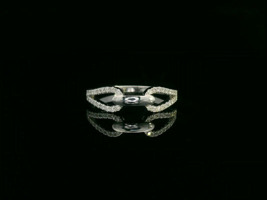 18K white gold double loop diamond ring with central polished link and 0.21 carats of diamonds