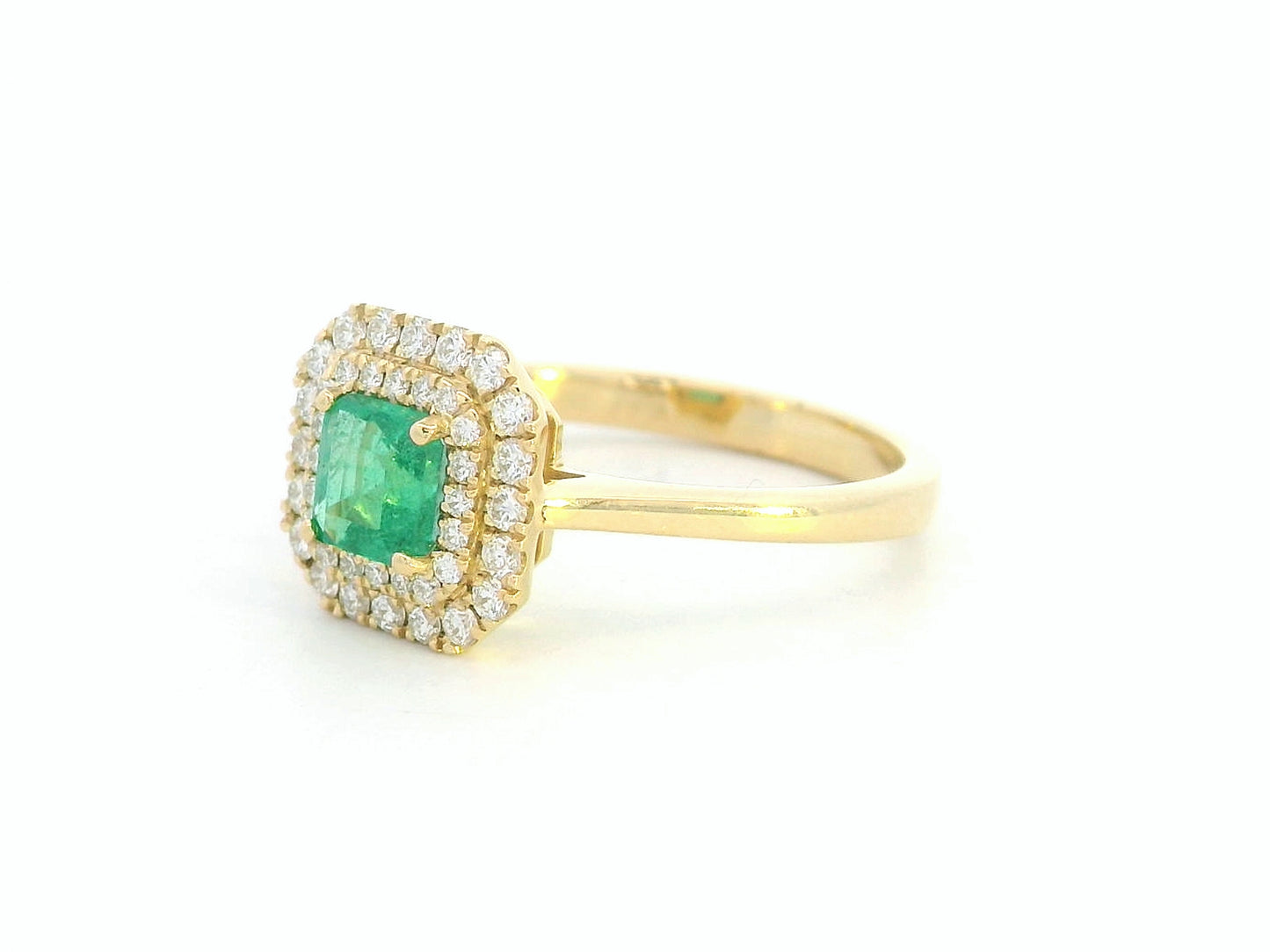 Square-cut emerald ring in 18K yellow gold with double diamond halo – 0.94 carat total