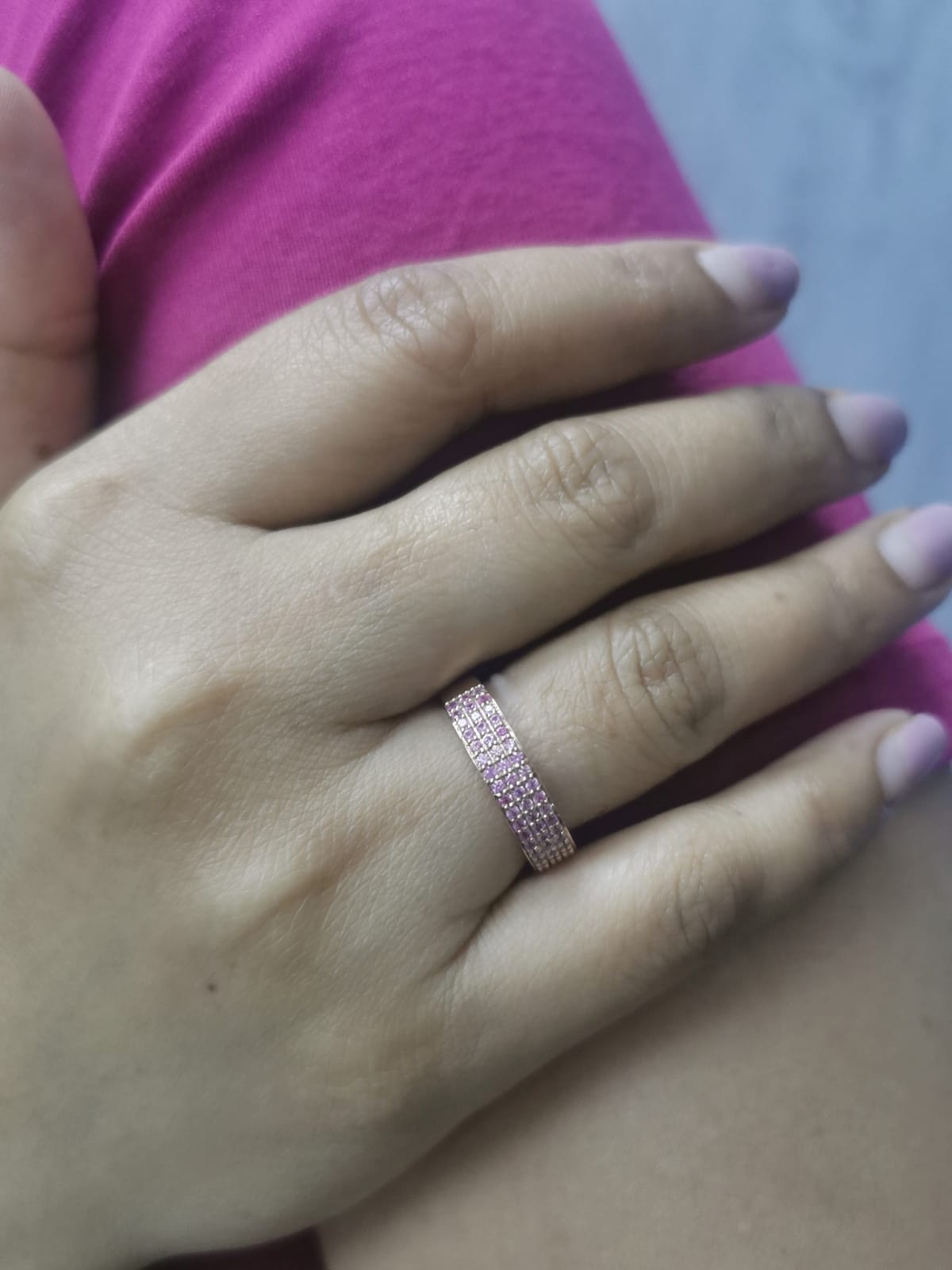 18K rose gold pink sapphire pave band ring with 0.81ct natural sapphires