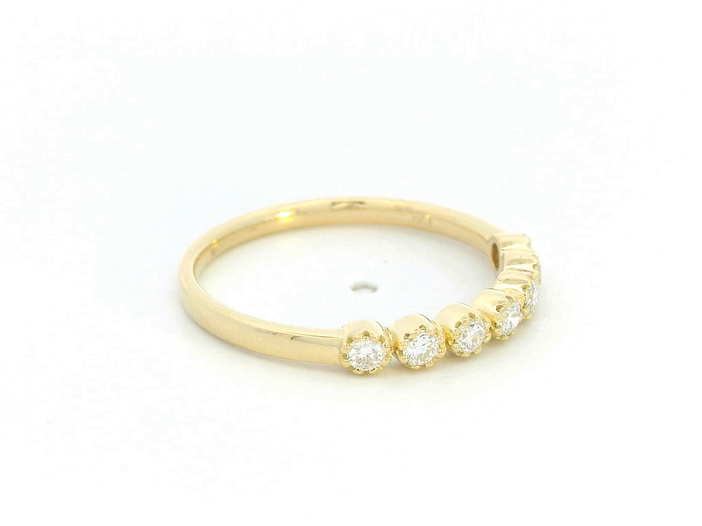 Minimalist eternity ring in yellow gold