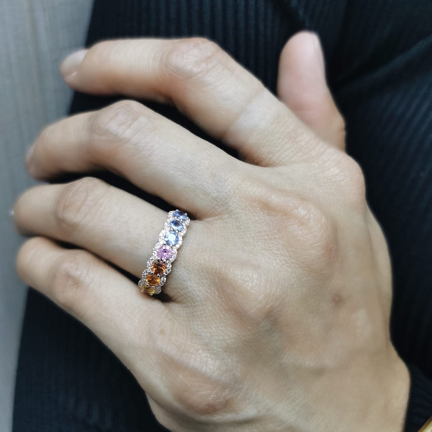 Luxury sapphire ring in rose gold – rainbow design with diamond accents