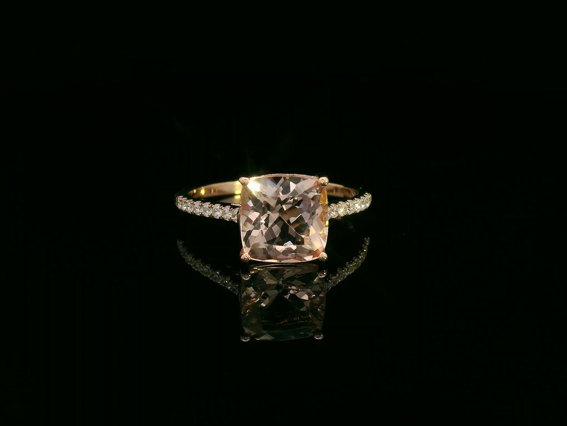 18K rose gold cushion-cut morganite and diamond ring – 2.30ct morganite fine jewelry by Emirates Diamonds.