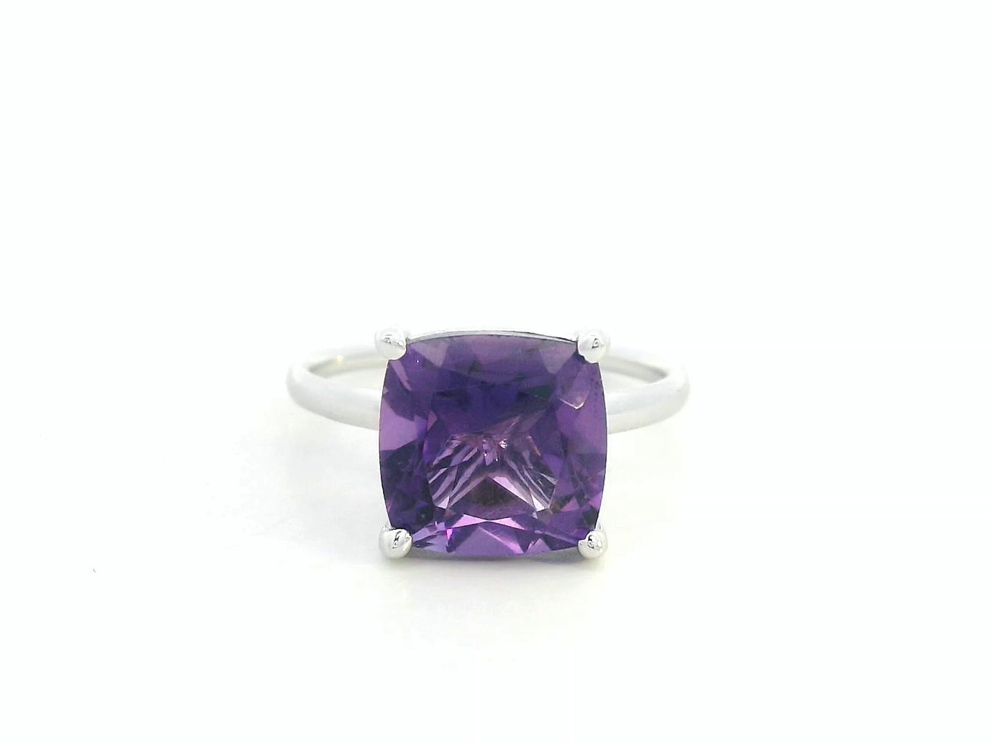 4.23 ct cushion-cut amethyst ring in 18K white gold, prong-set solitaire design, luxury statement ring for women