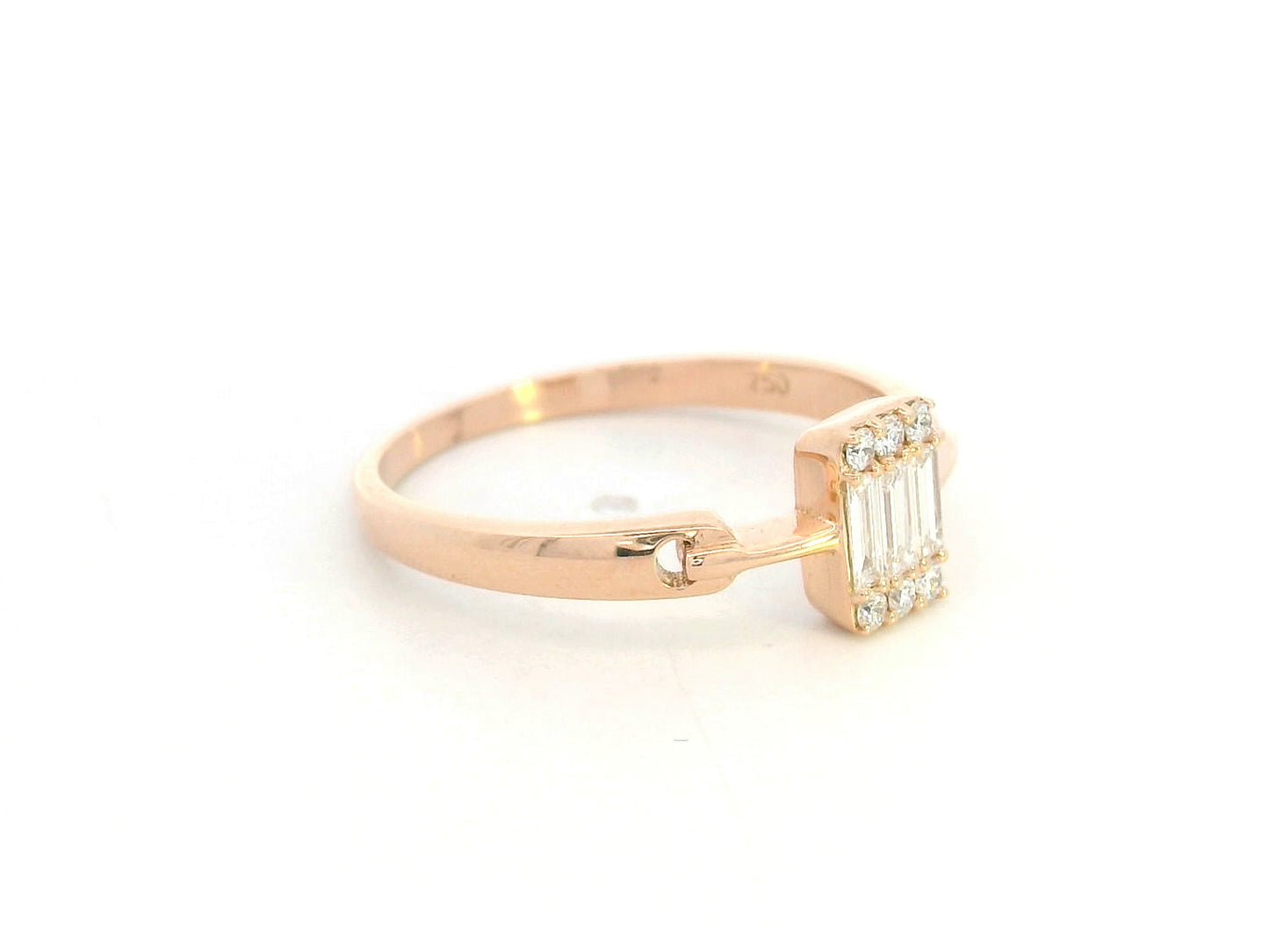 18K rose gold geometric diamond cluster ring with baguette and round diamonds – Emirates Diamonds