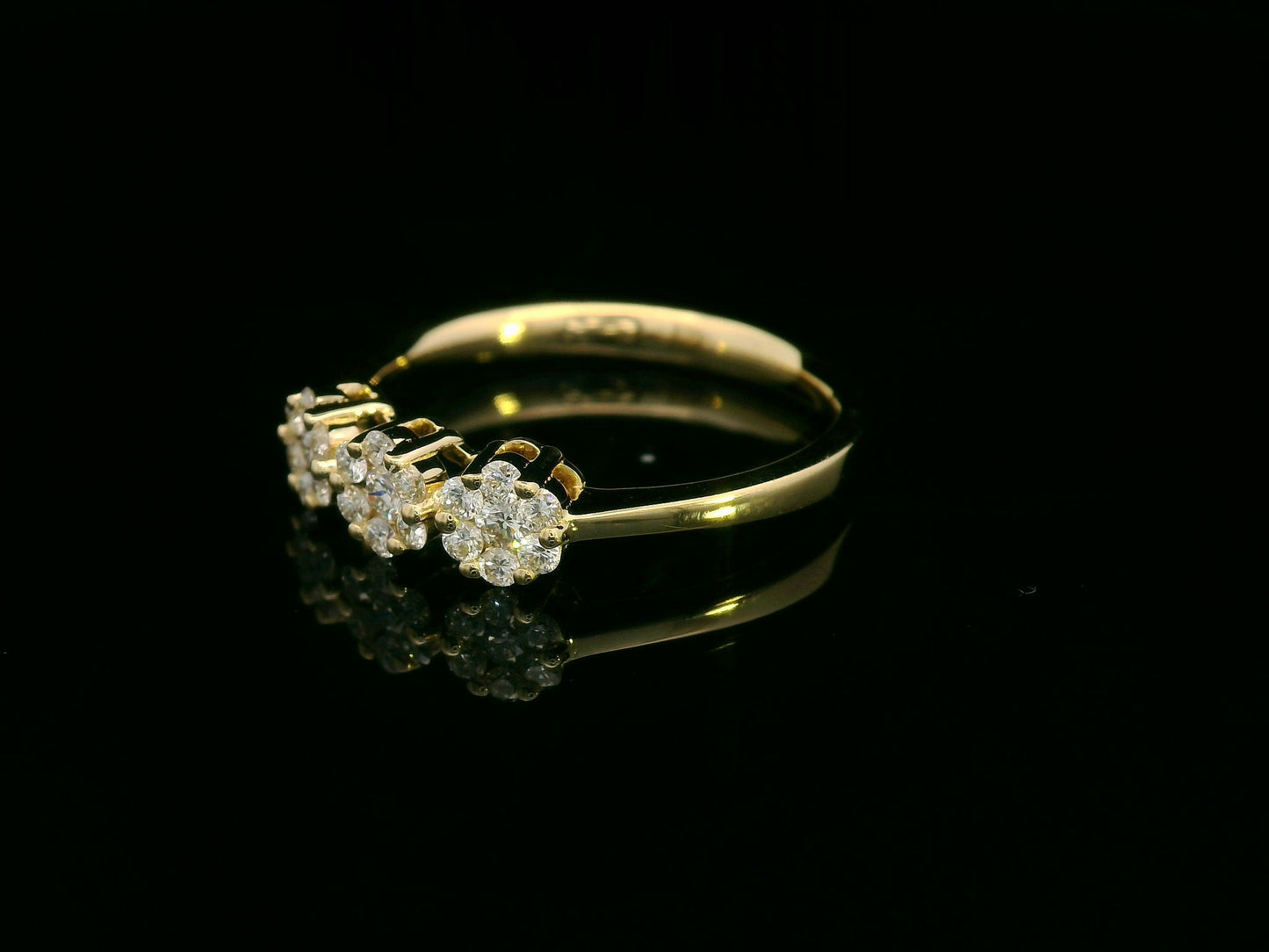 18K yellow gold diamond cluster trio ring – 0.34ct diamonds by Emirates Diamonds