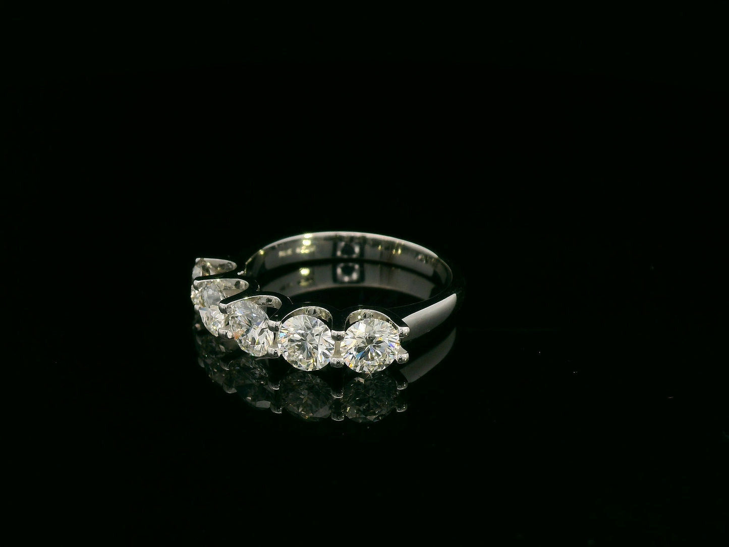 18K white gold diamond band ring with round brilliant diamonds totaling 2.05 carats – Emirates Diamonds
