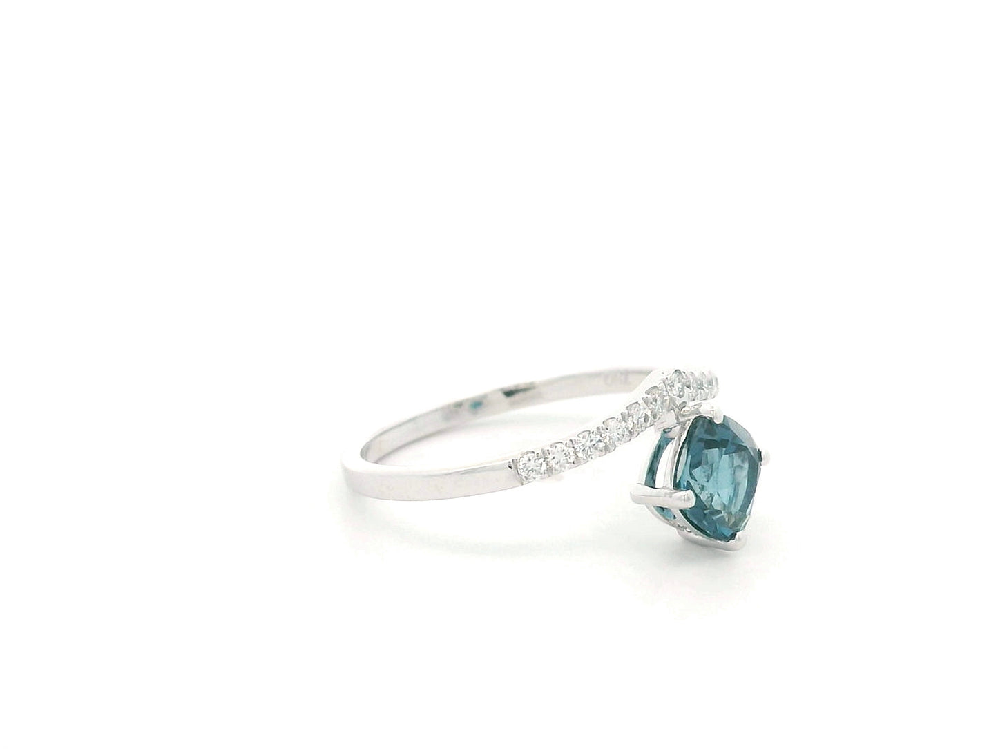 18K white gold London Blue Topaz ring featuring a 1.00 carat oval London Blue Topaz with 0.18 carat natural diamond accents on an elegant diamond-set band.