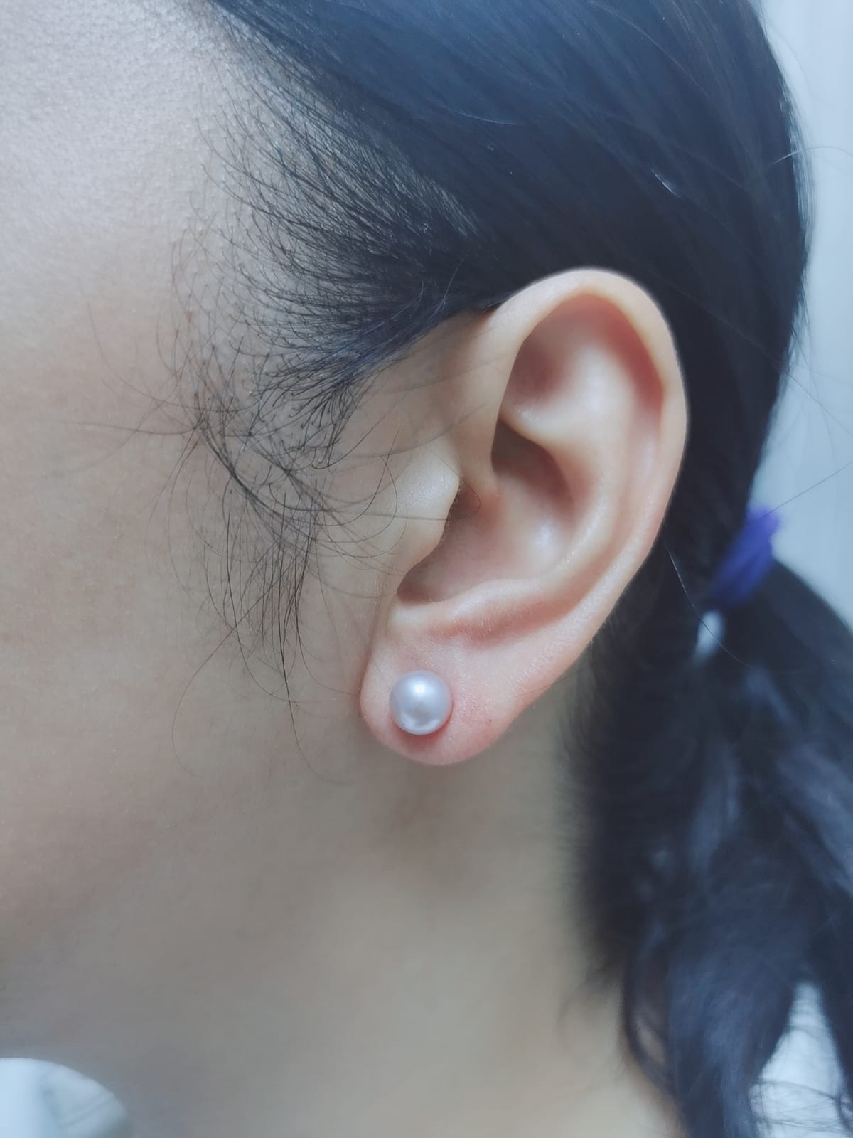 These Freshwater Lavender Pearl Stud Earrings Are A Timeless Accessory That Can Effortlessly Elevate Any Look. Their Subtle Yet Captivating Color And Carefully Chosen Size Make Them A Versatile Choice For Both Casual And Formal Occasions. With Their Delicate Beauty, These Earrings Are Sure To Make A Lasting Impression And Become A Cherished Addition To Your Jewelry Collection.
