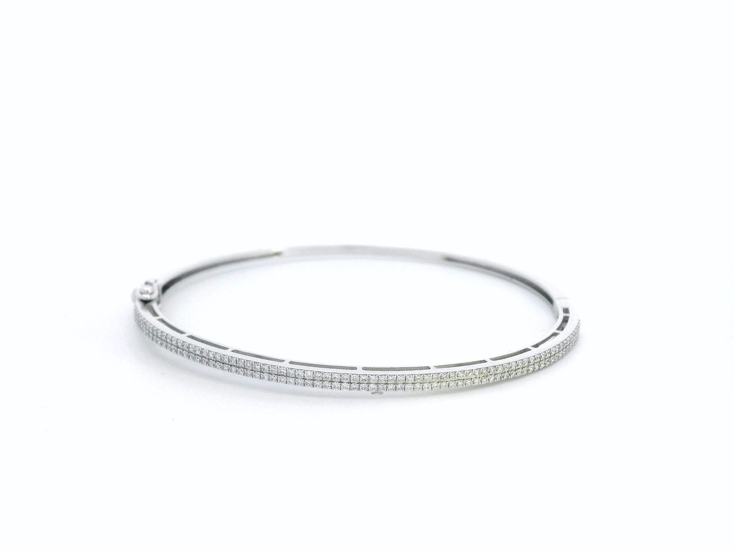 18K gold double-row diamond bangle with 0.68 CT pavé-set diamonds, luxury fine jewelry for women.
