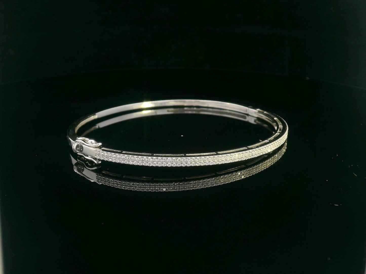 18K gold double-row diamond bangle with 0.68 CT pavé-set diamonds, luxury fine jewelry for women.