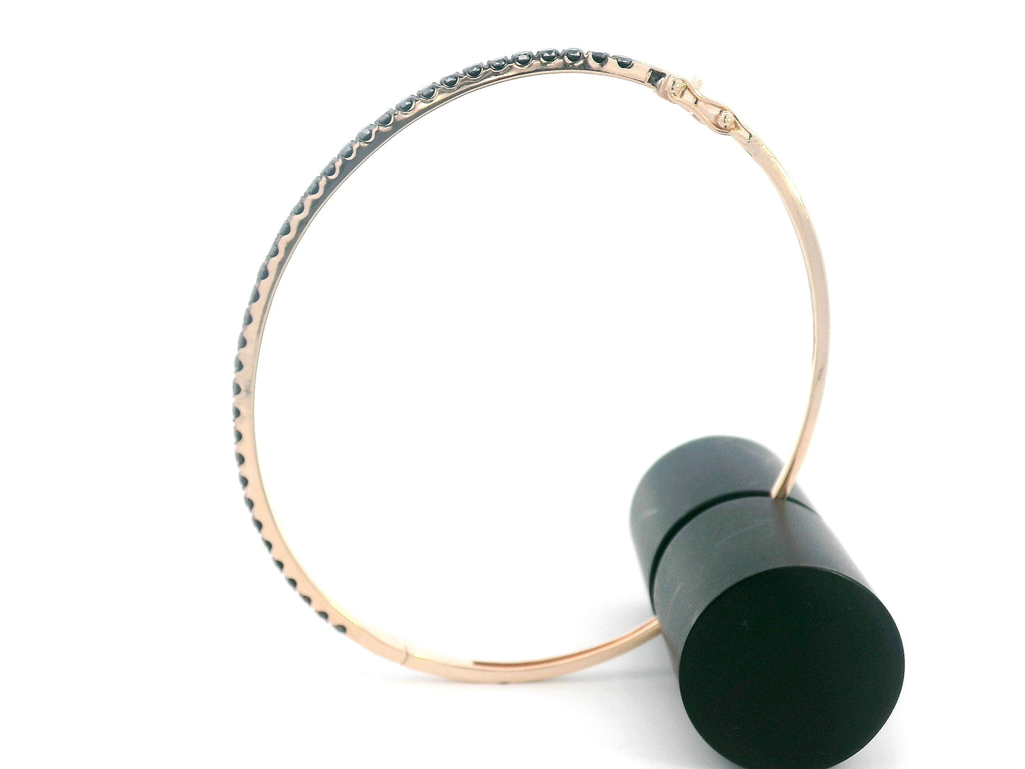 18K rose gold bangle set with 1.56ct round black diamonds – modern luxury bracelet