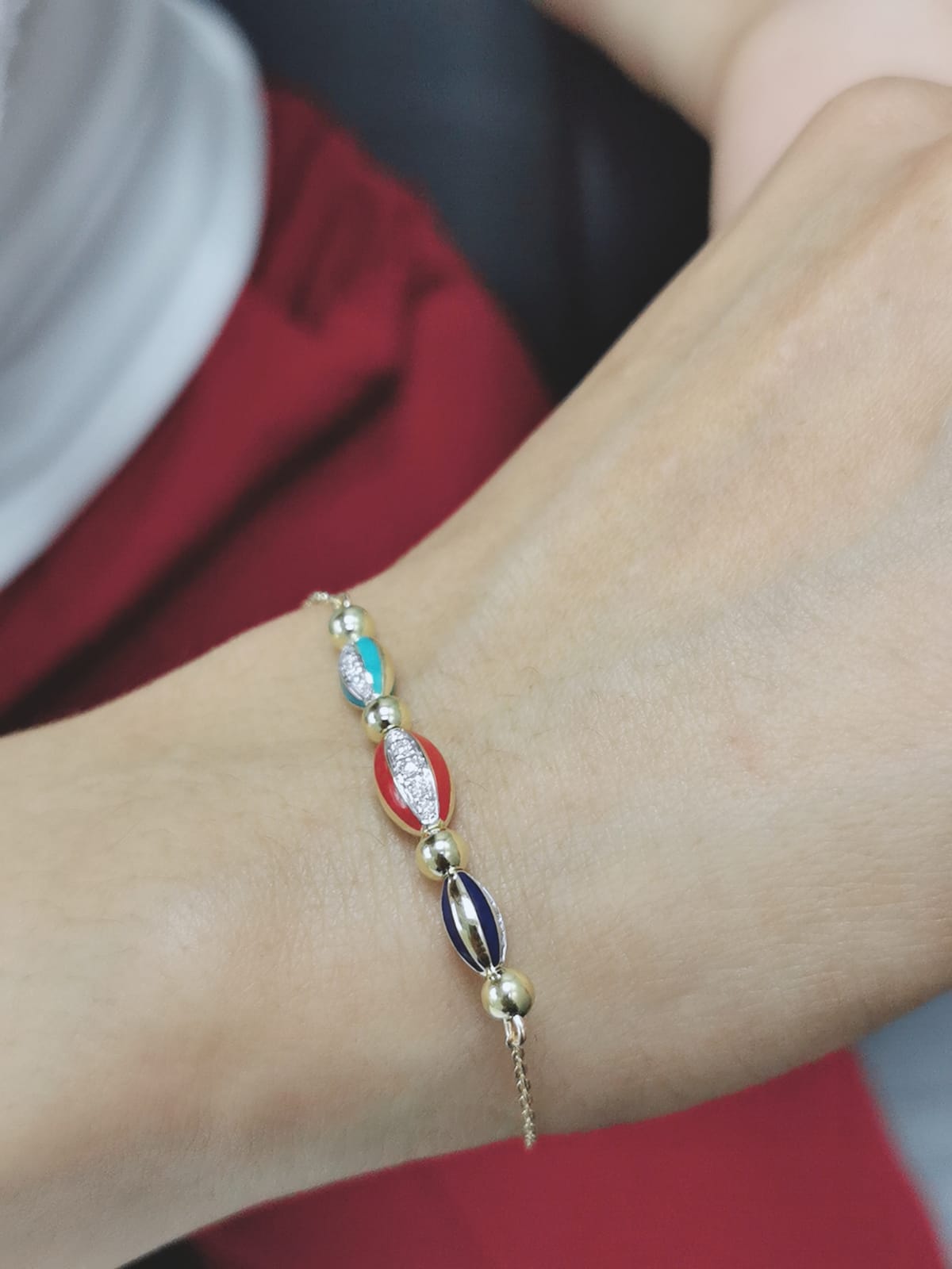 Diamond Bracelet In 18k Yellow Gold.