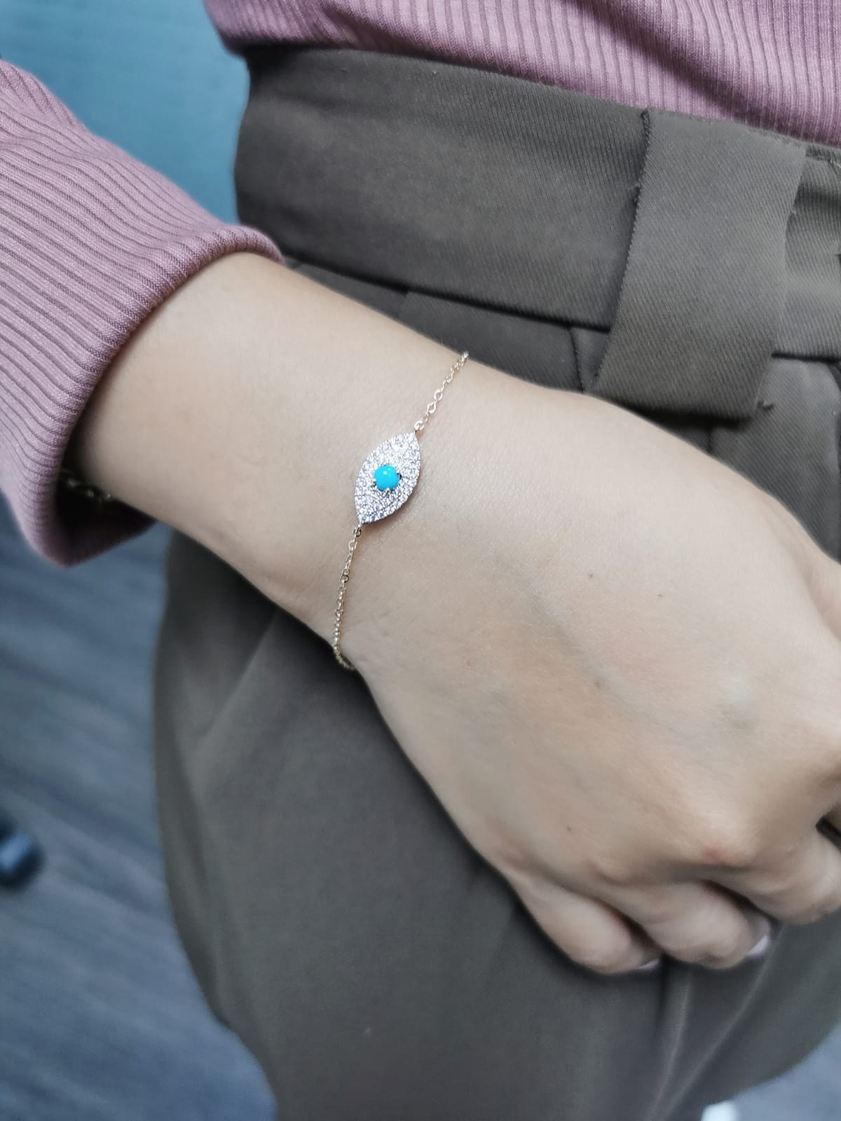 18K Gold Eye-Shaped Turquoise and Diamond Bracelet with 0.41 Carat Diamonds