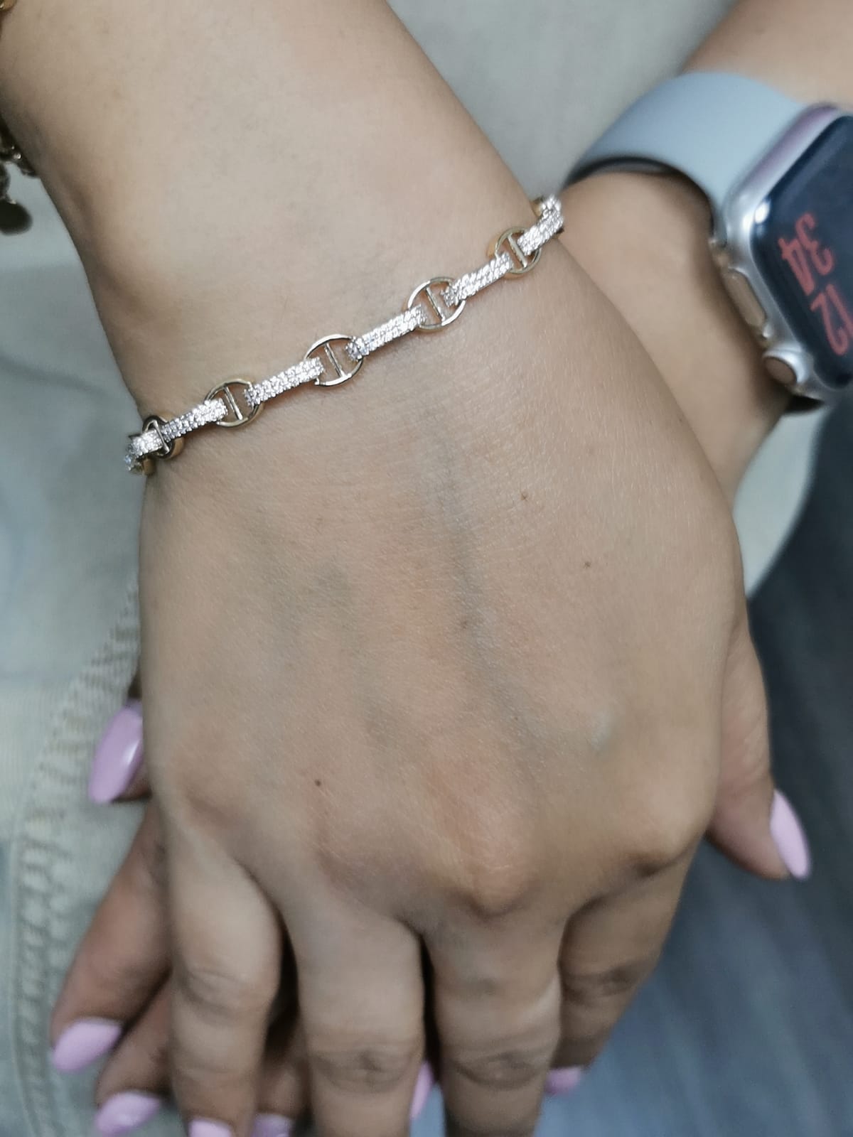 18K yellow gold diamond link bracelet with pavé-set diamonds, 1.06 carat total diamond weight by Emirates Diamonds