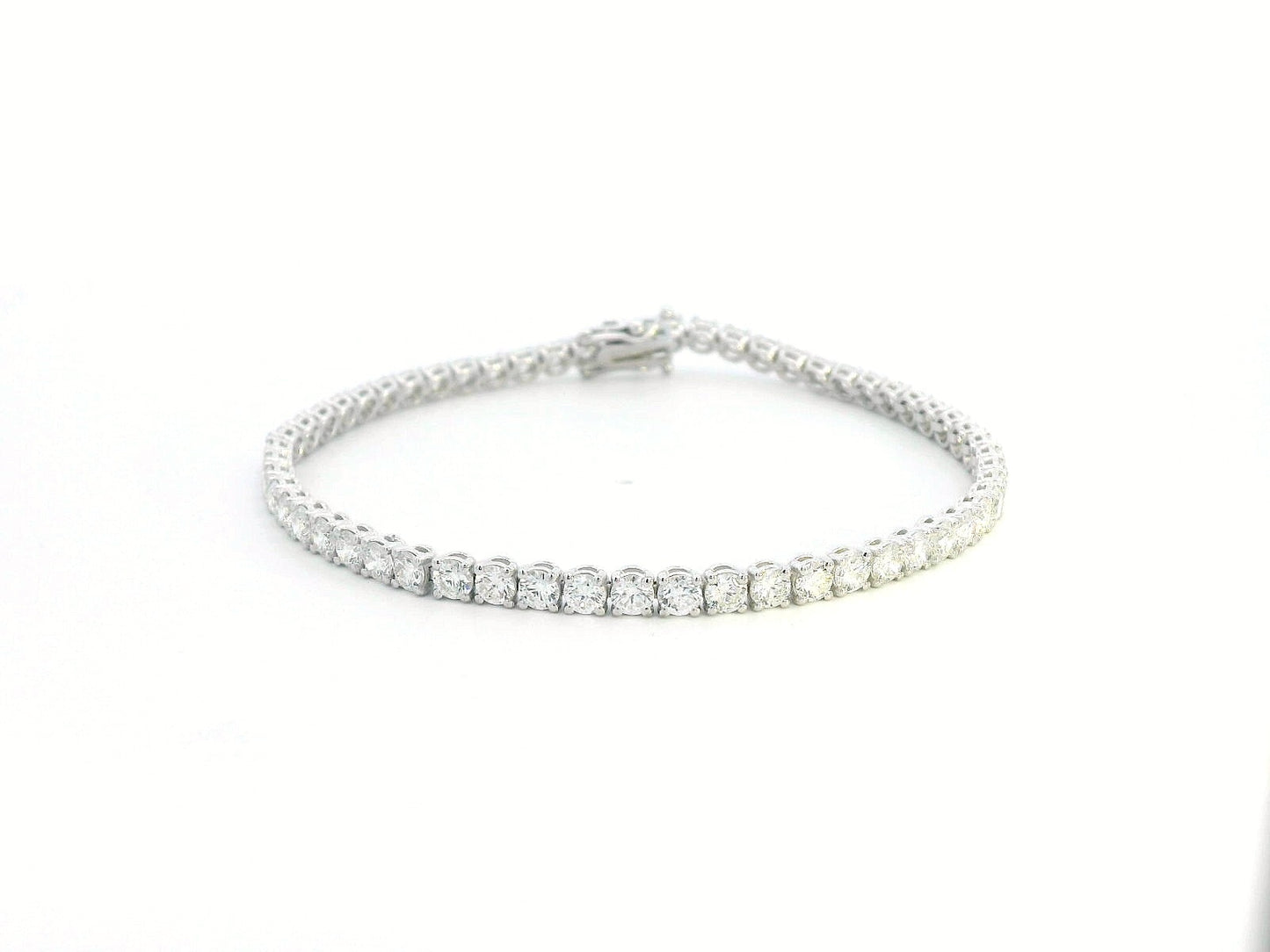 18K White Gold Diamond Tennis Bracelet with 5.58 Carats of Round-Cut Diamonds