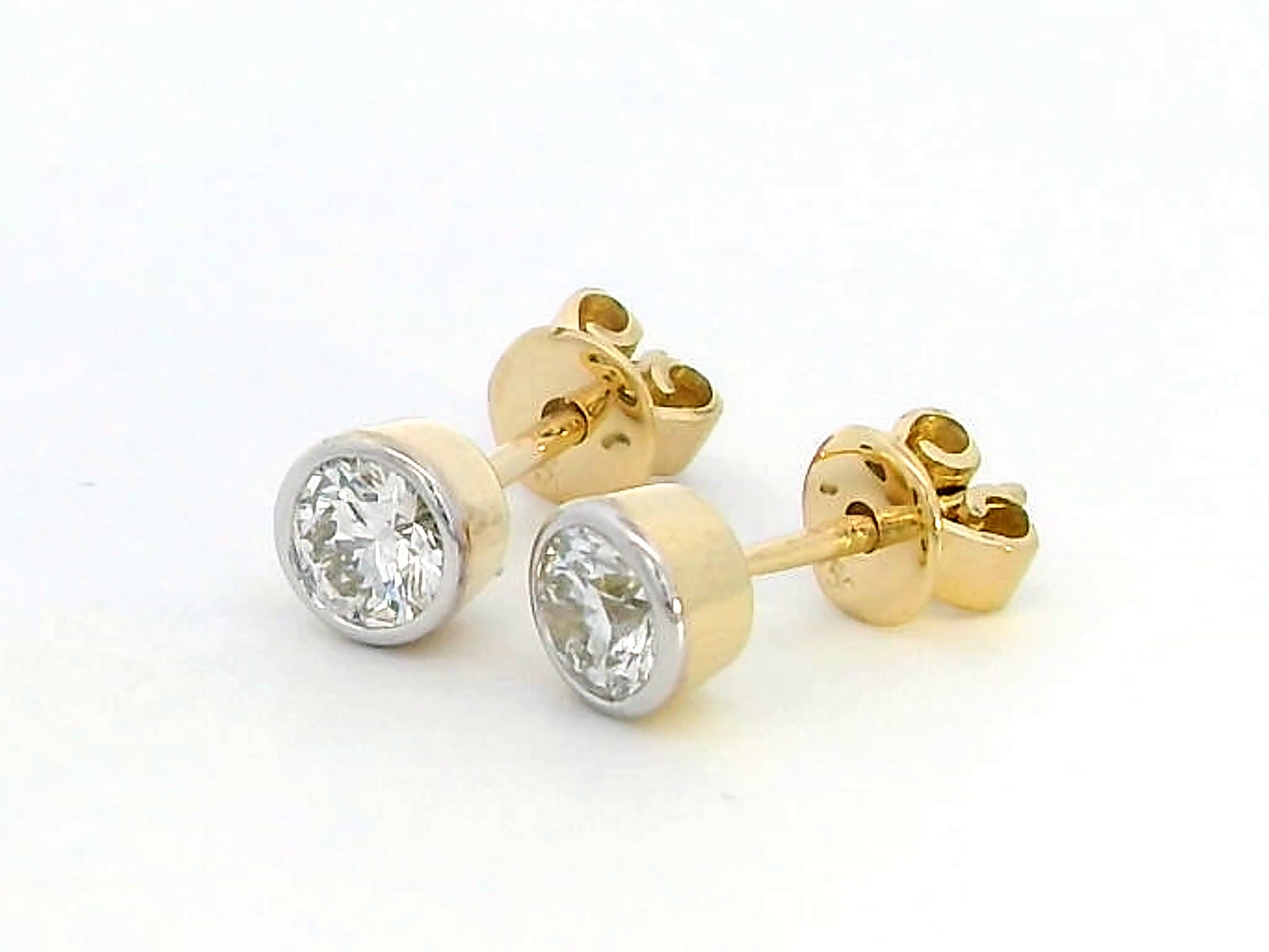 Classic Gold and Diamond Stud Earrings for Women – 18K Solid Gold