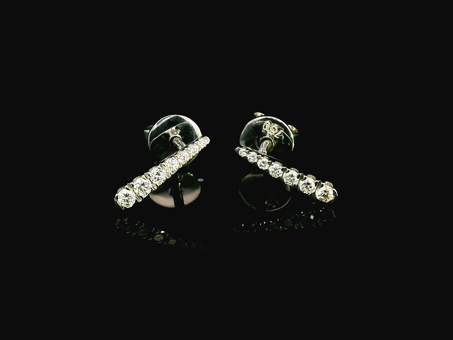 18K gold bar stud earrings with round-cut diamonds totaling 0.13 carats, featuring a sleek and minimalist design