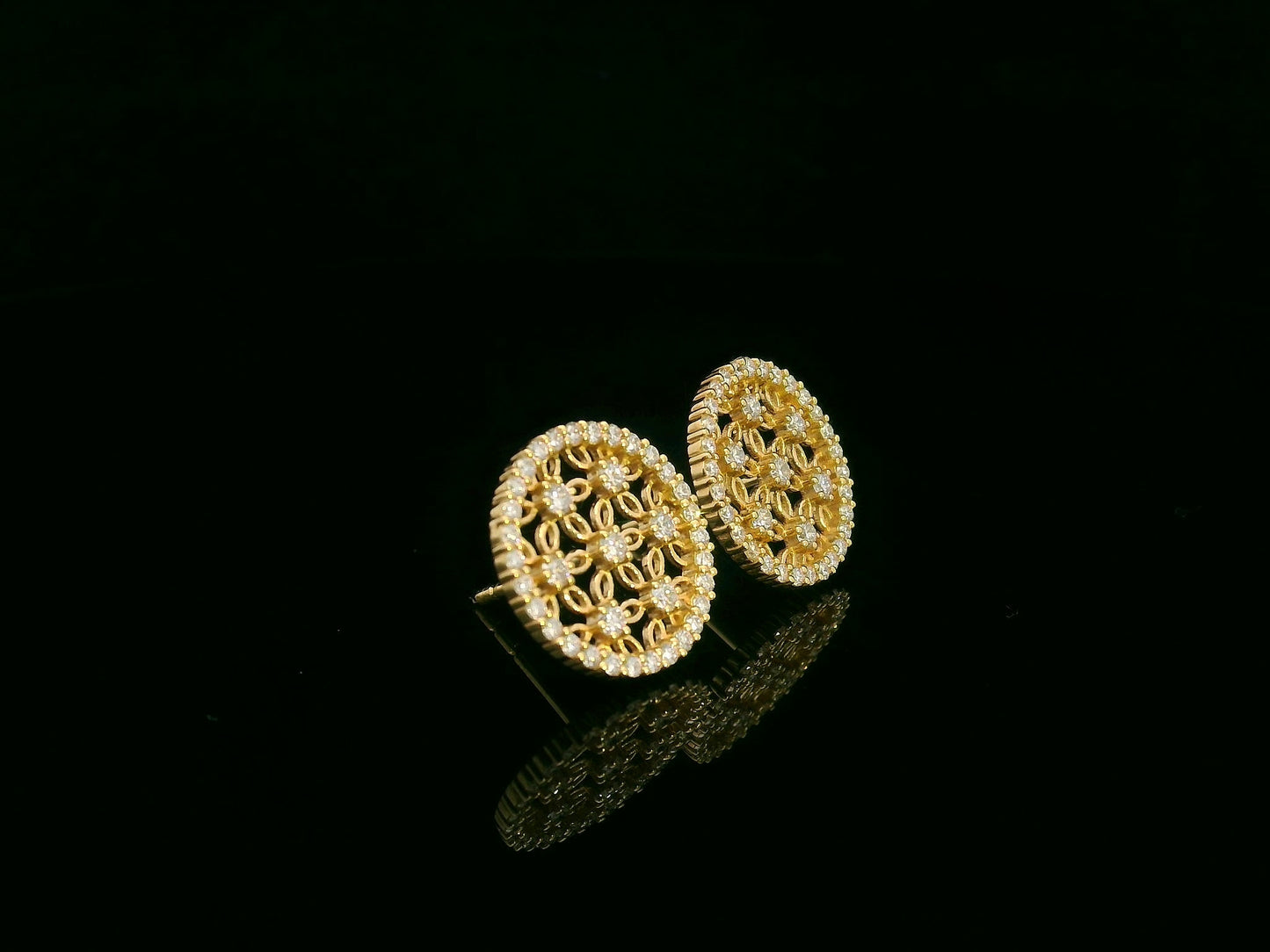 18k-gold-diamond-vintage-filigree-floral-circle-earrings.jpg