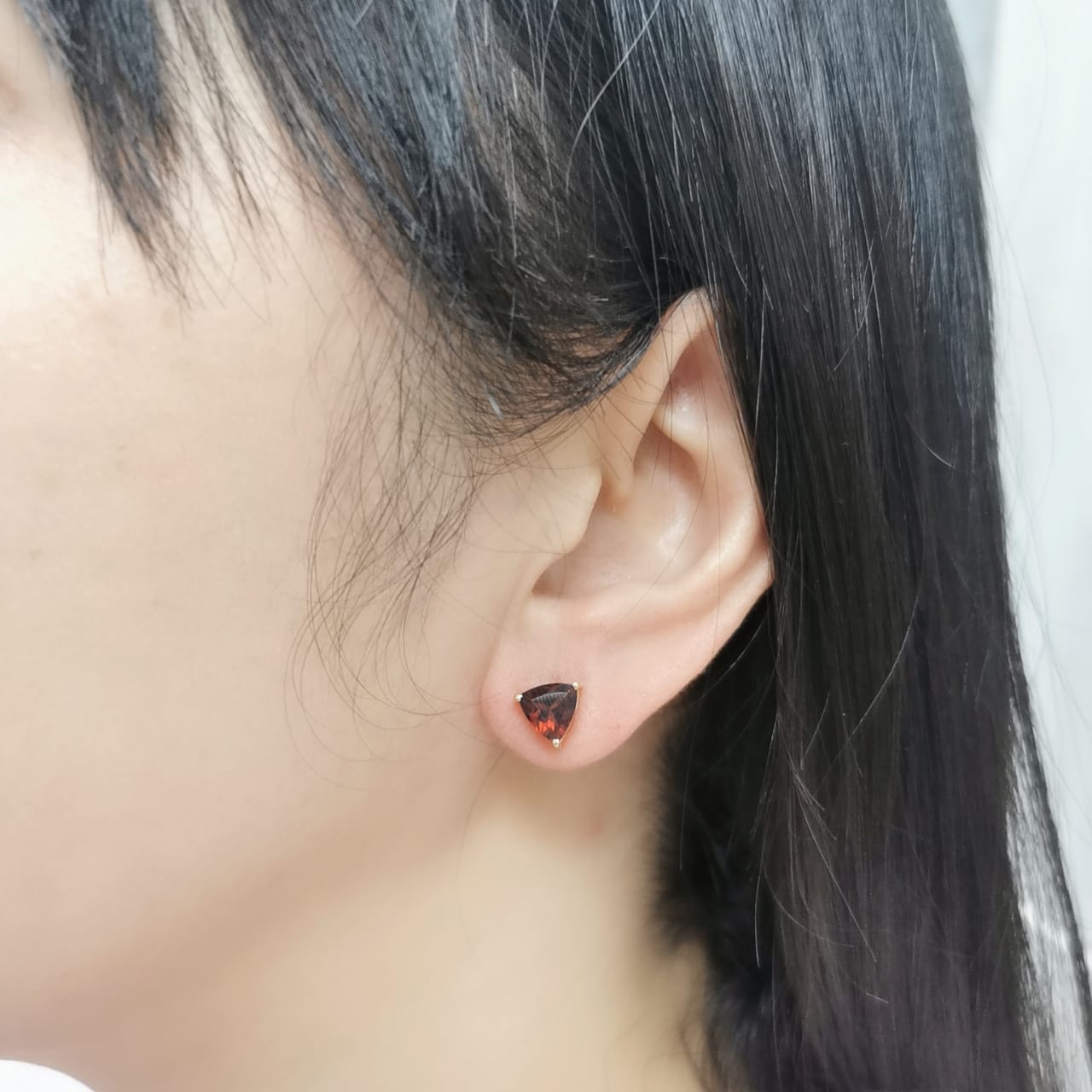 18K Yellow Gold Garnet Stud Earrings – 2.49 CT Trillion-Cut Solitaire, Three-Prong Set, Elegant Birthstone Jewelry