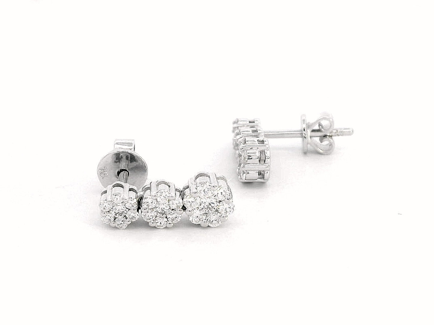 0.67 Carat Diamond Cluster Stud Earrings in 18K Gold, elegant three-cluster diamond earrings