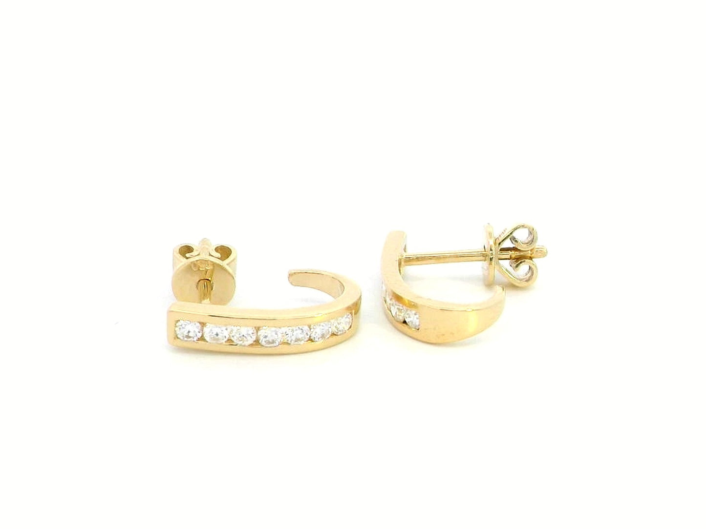18K gold curved bar diamond earrings with 0.31ct round-cut diamonds, sleek modern design.