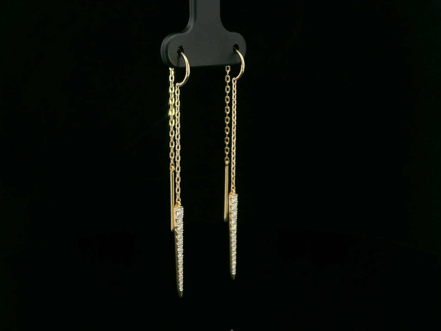 18K gold diamond threader earrings featuring 0.34 carats of pavé-set diamonds in a modern dangle drop design.
