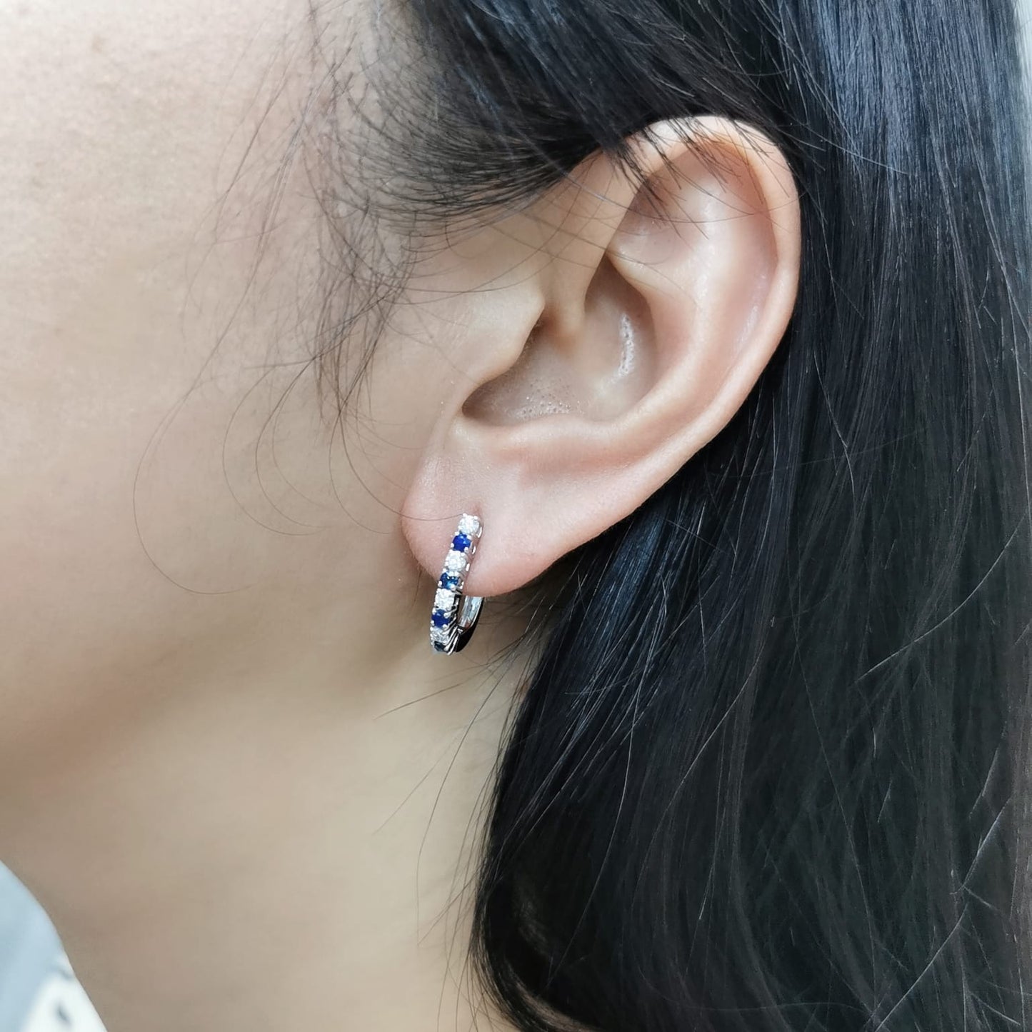 18K white gold sapphire and diamond hoop earrings – elegant birthstone jewelry with 0.32 CT diamonds and 0.41 CT sapphires