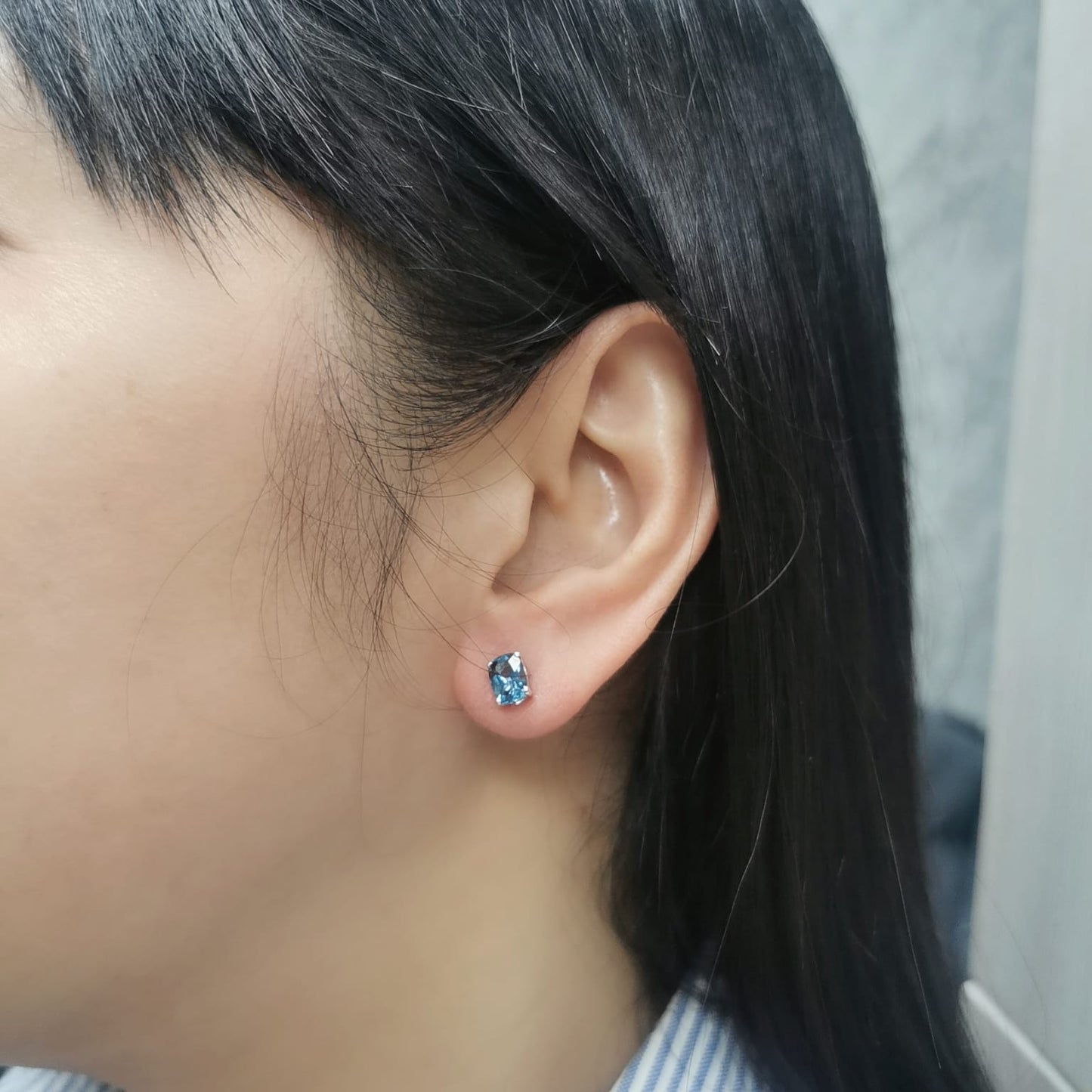 Oval London Blue Topaz Stud Earrings in 18K Gold – 2.02 Carats, Classic Four-Prong Setting