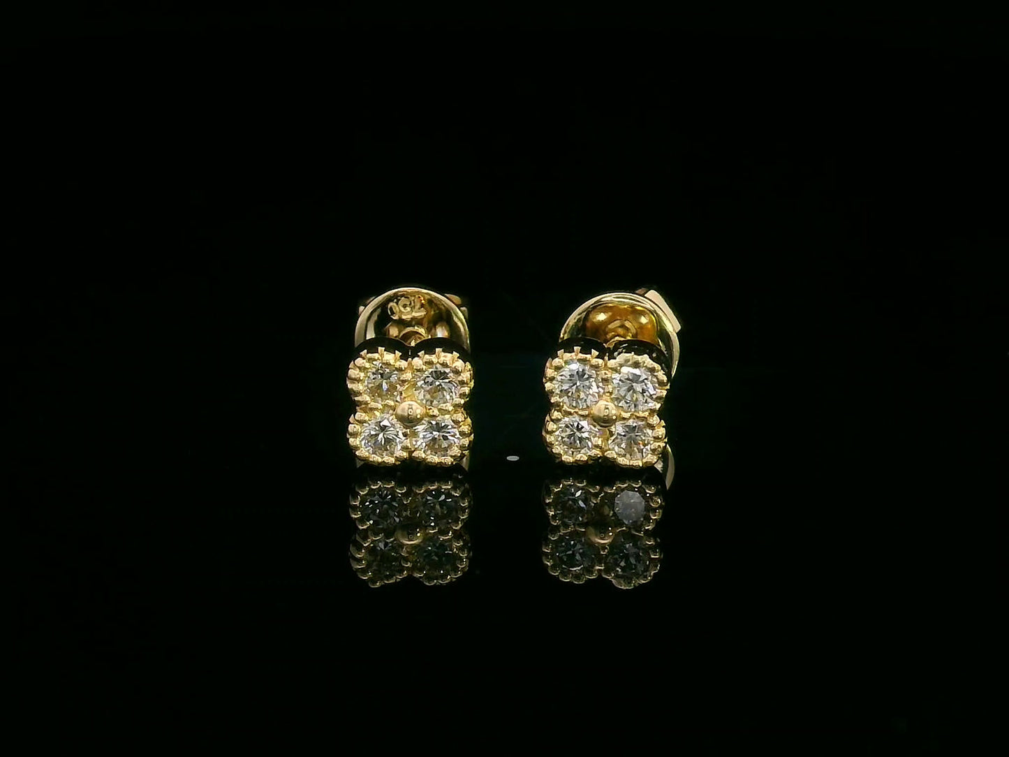 18K yellow gold diamond stud earrings with floral cluster design – 0.30ct minimalist style