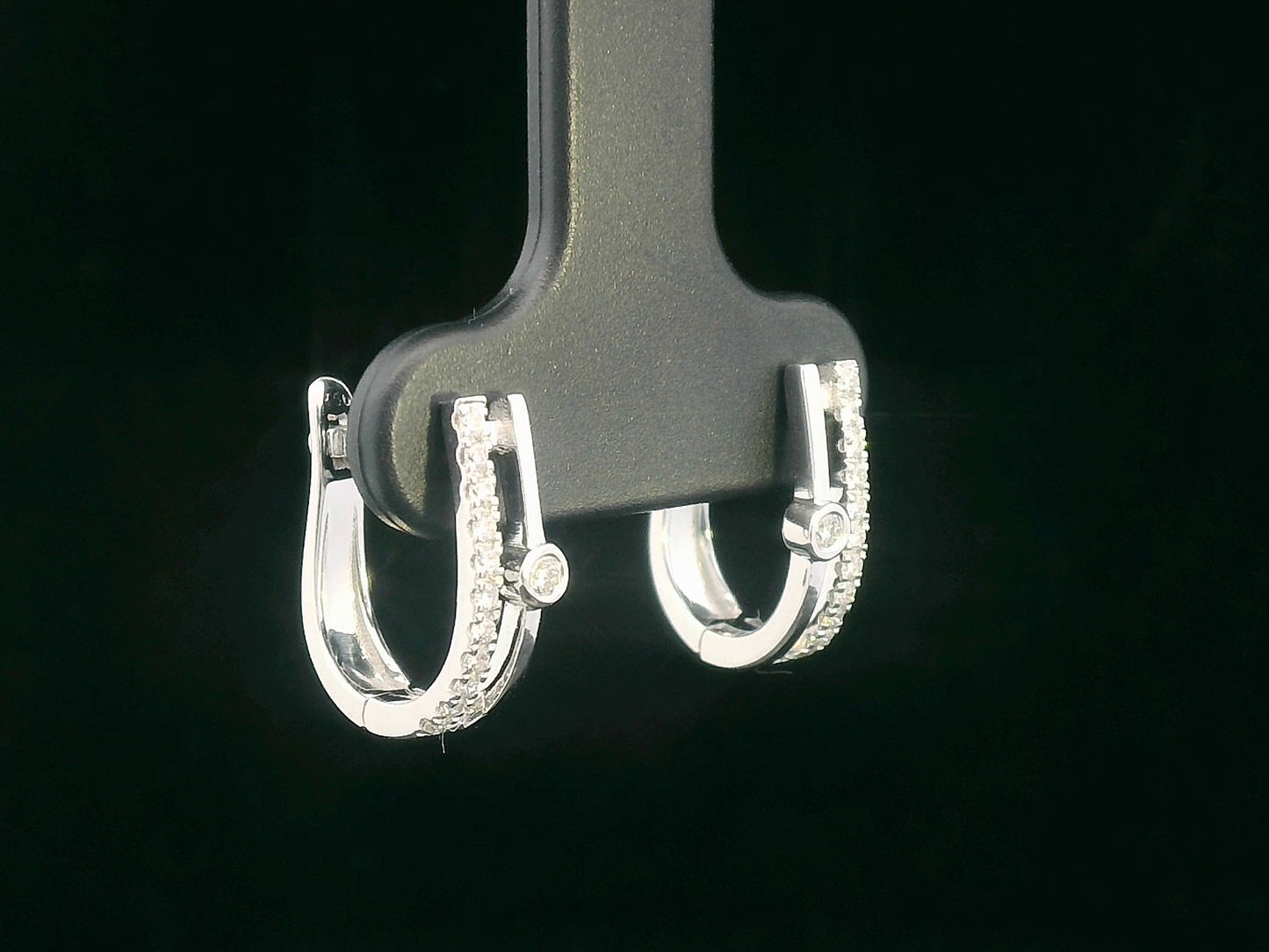 Two-row 18K white gold huggie earrings with pavé and bezel-set diamonds