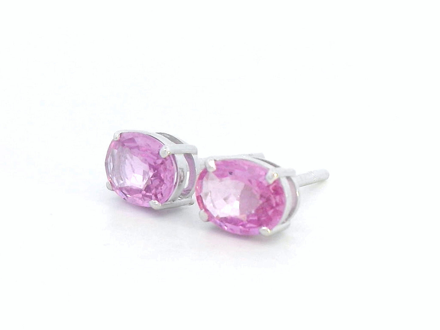 18K white gold stud earrings set with 1.66 carat pink sapphires