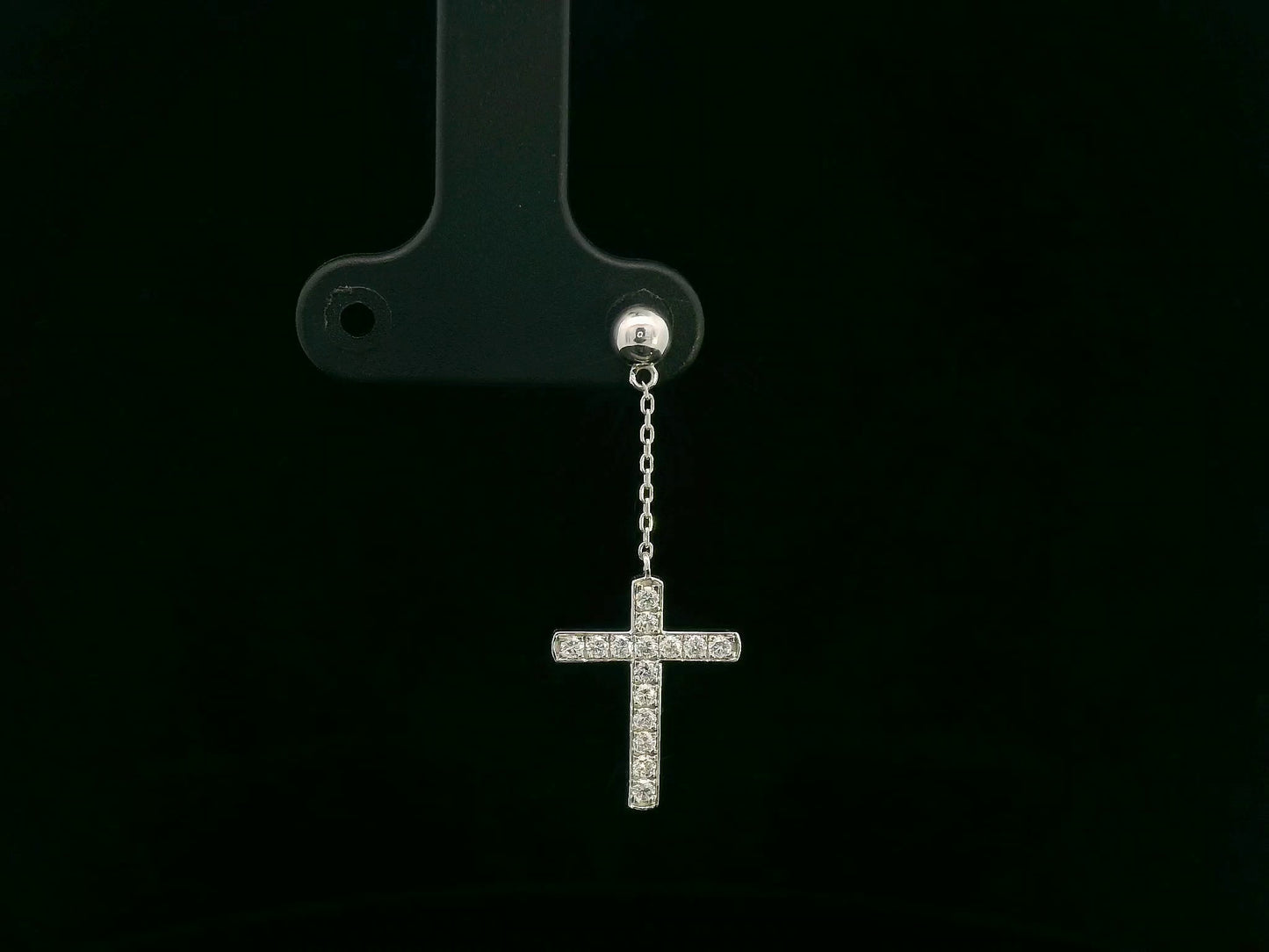Men’s 18K gold single chain drop earring with diamond cross pendant – 0.19ct total